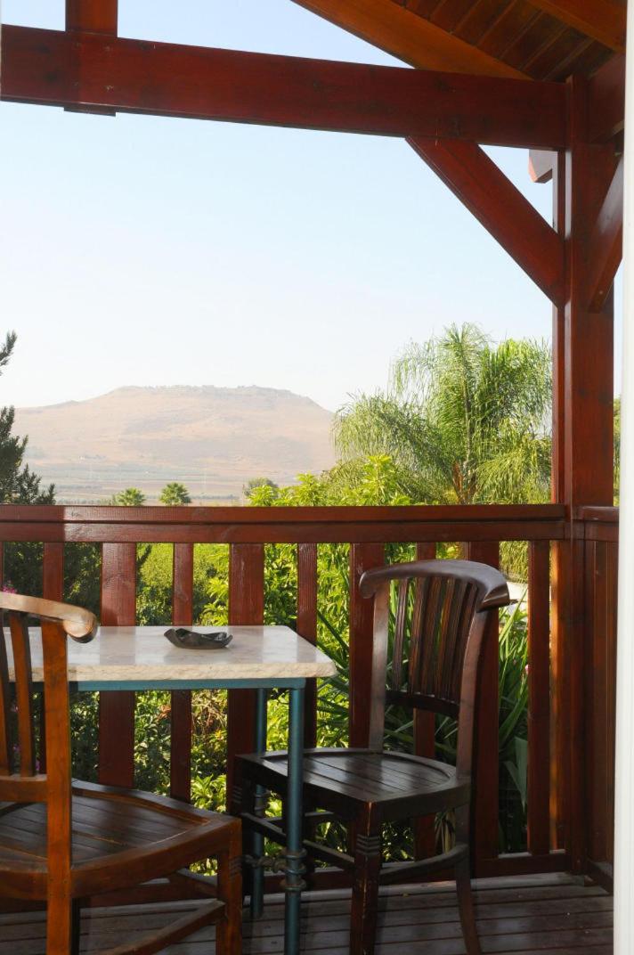 One-Bedroom Apartment with Balcony - Photo 5