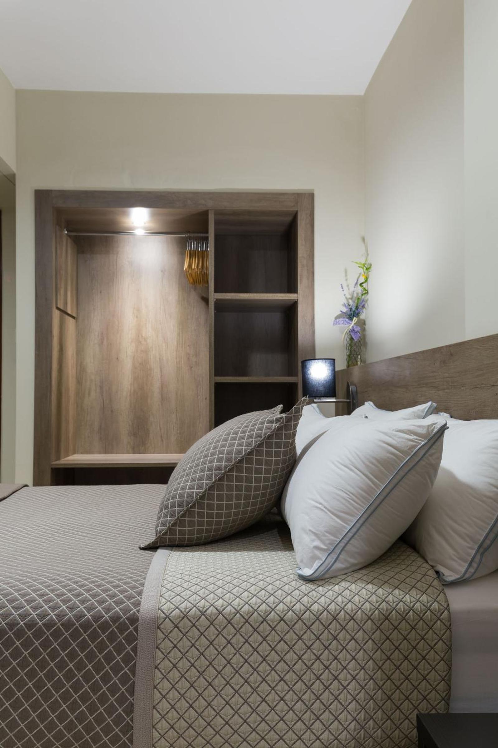 Standard Double or Twin Room photo 2