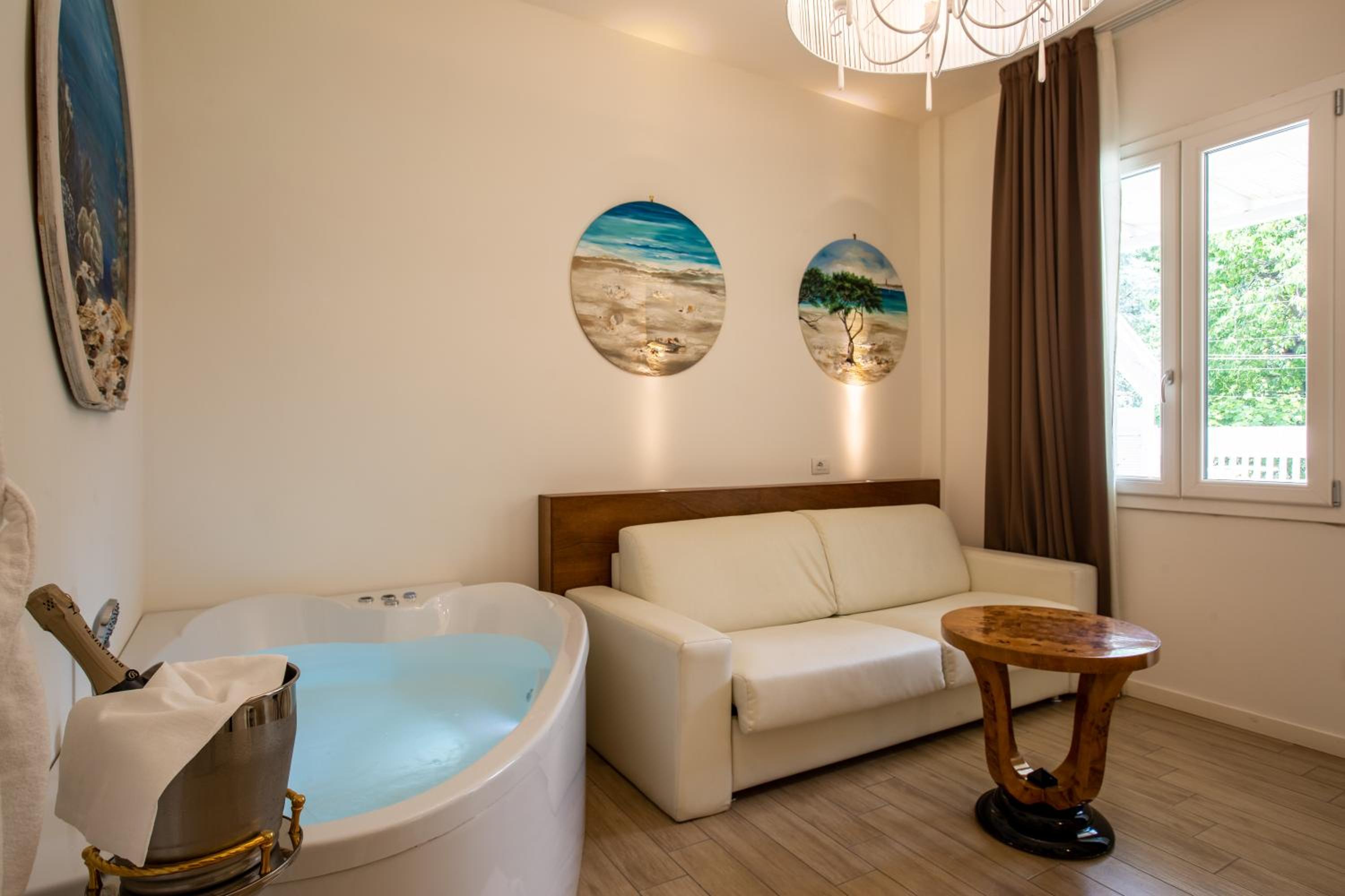 Junior Suite with Pool View