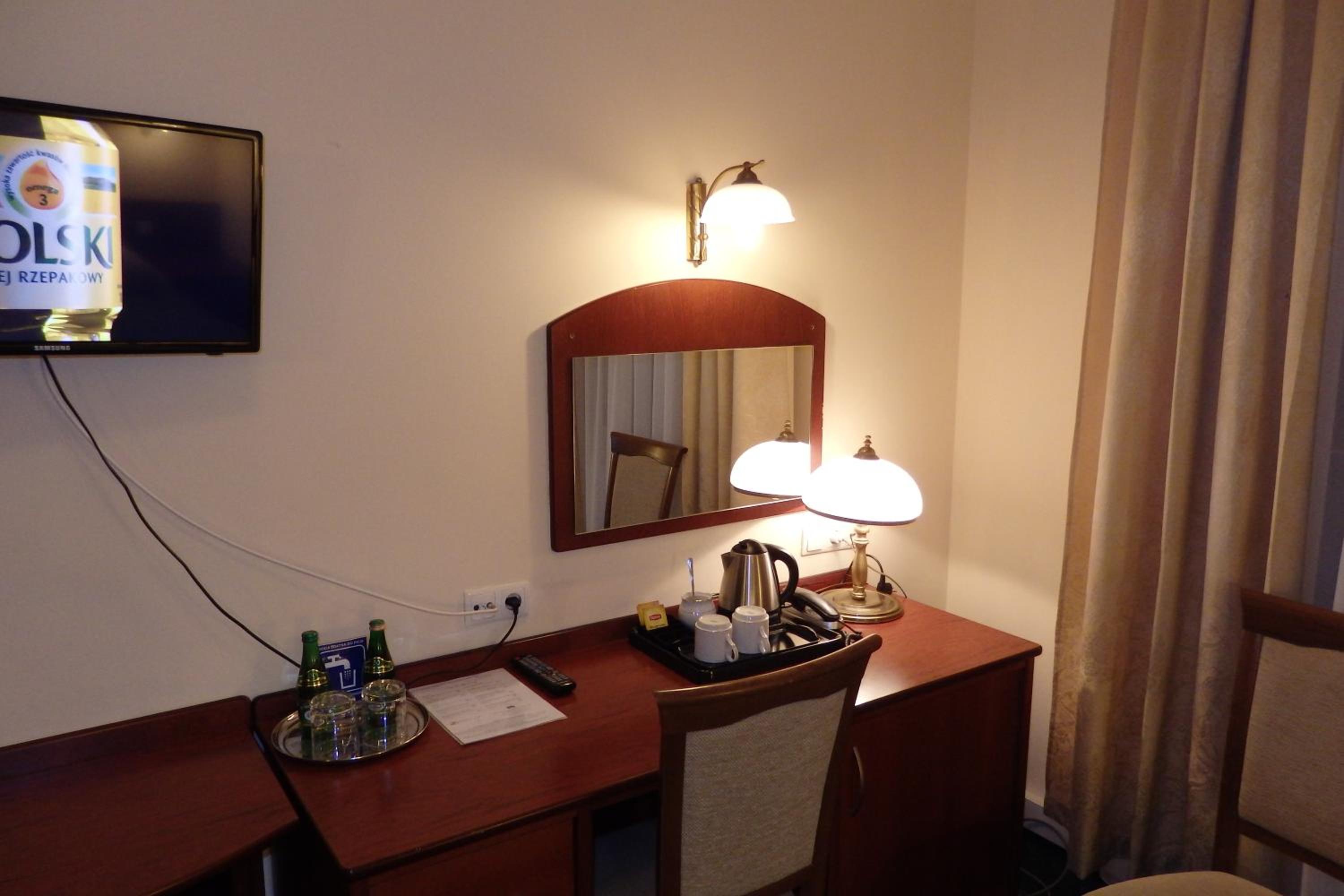 Single Room photo 2