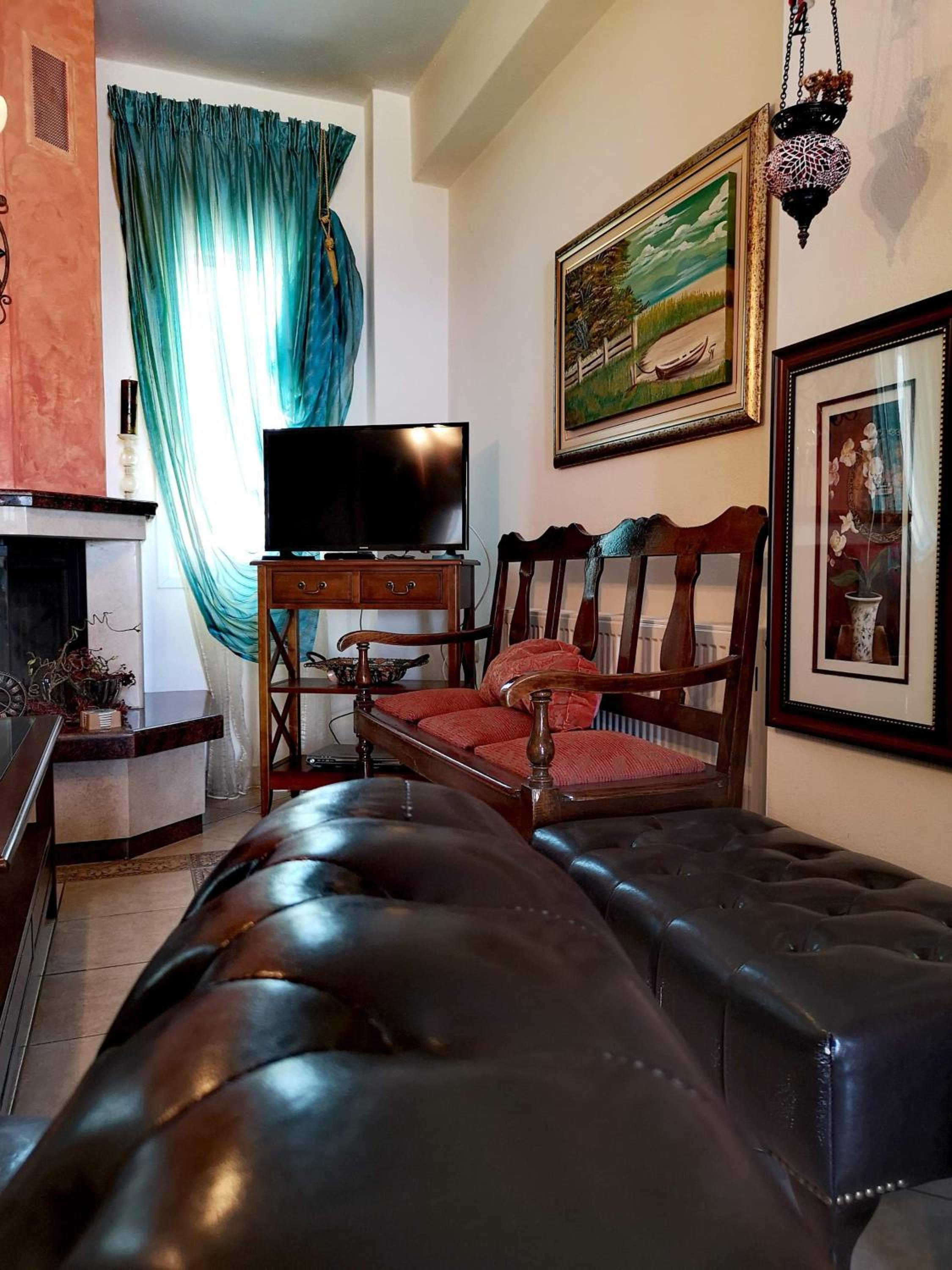Villa photo 2