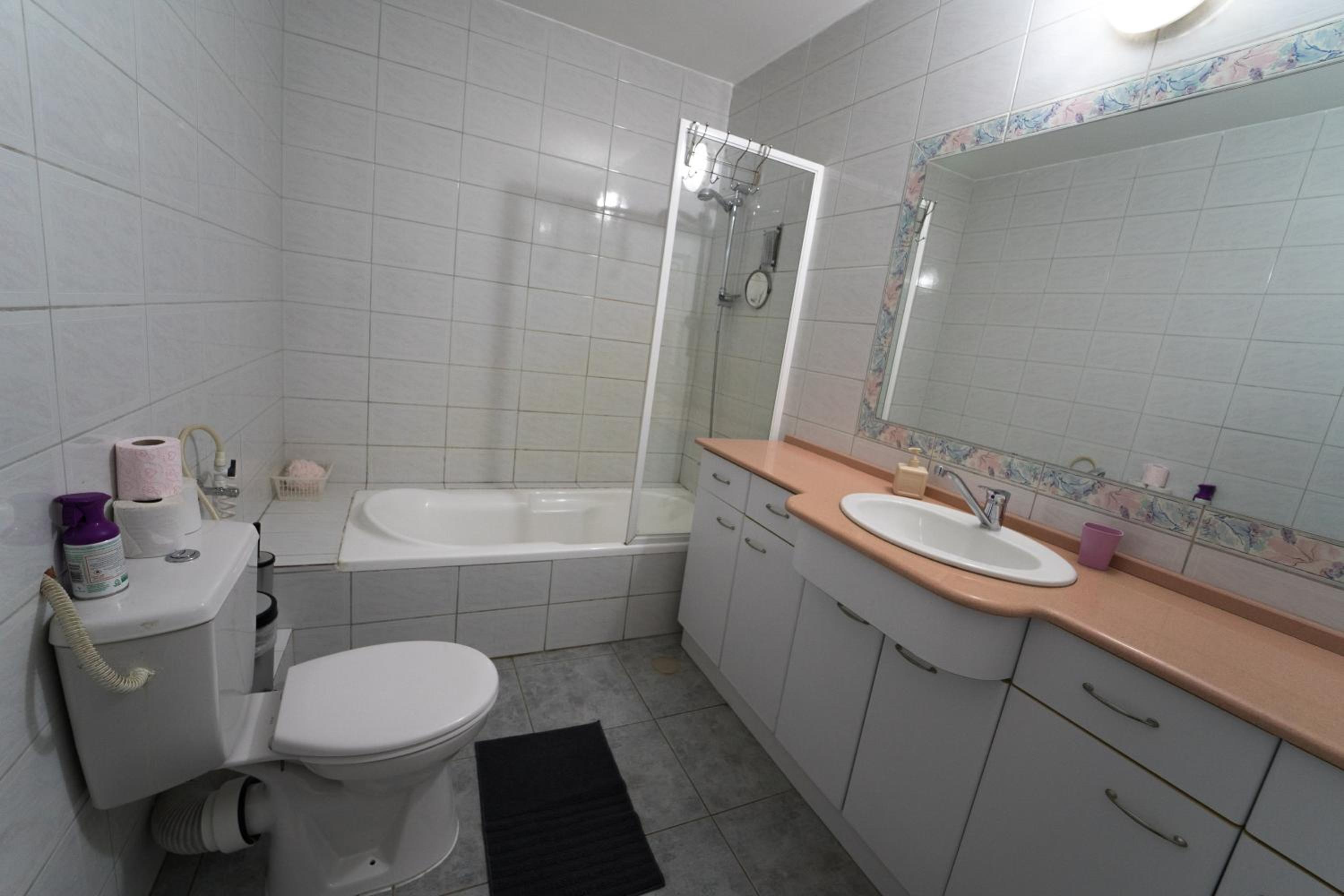 Superior Apartment - Photo 14