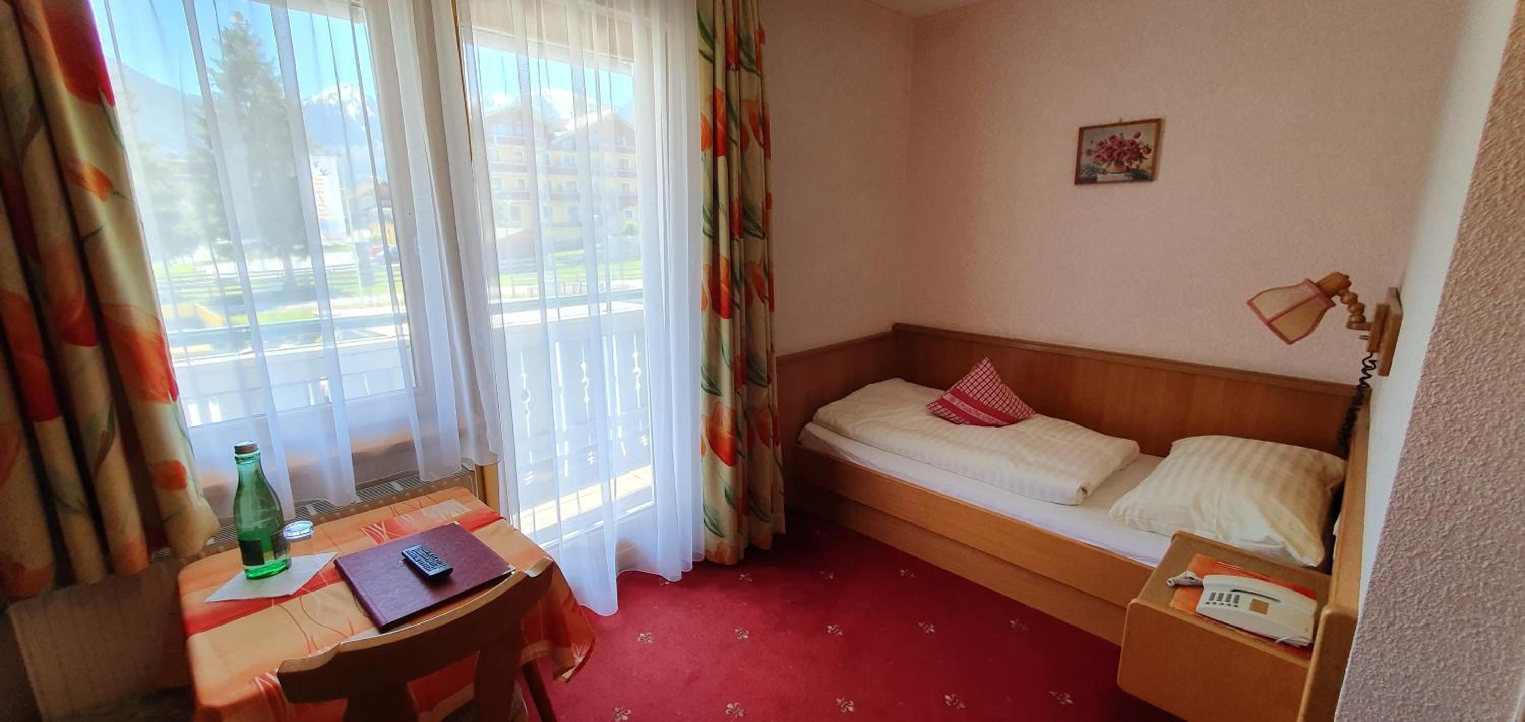 Single Room with Balcony