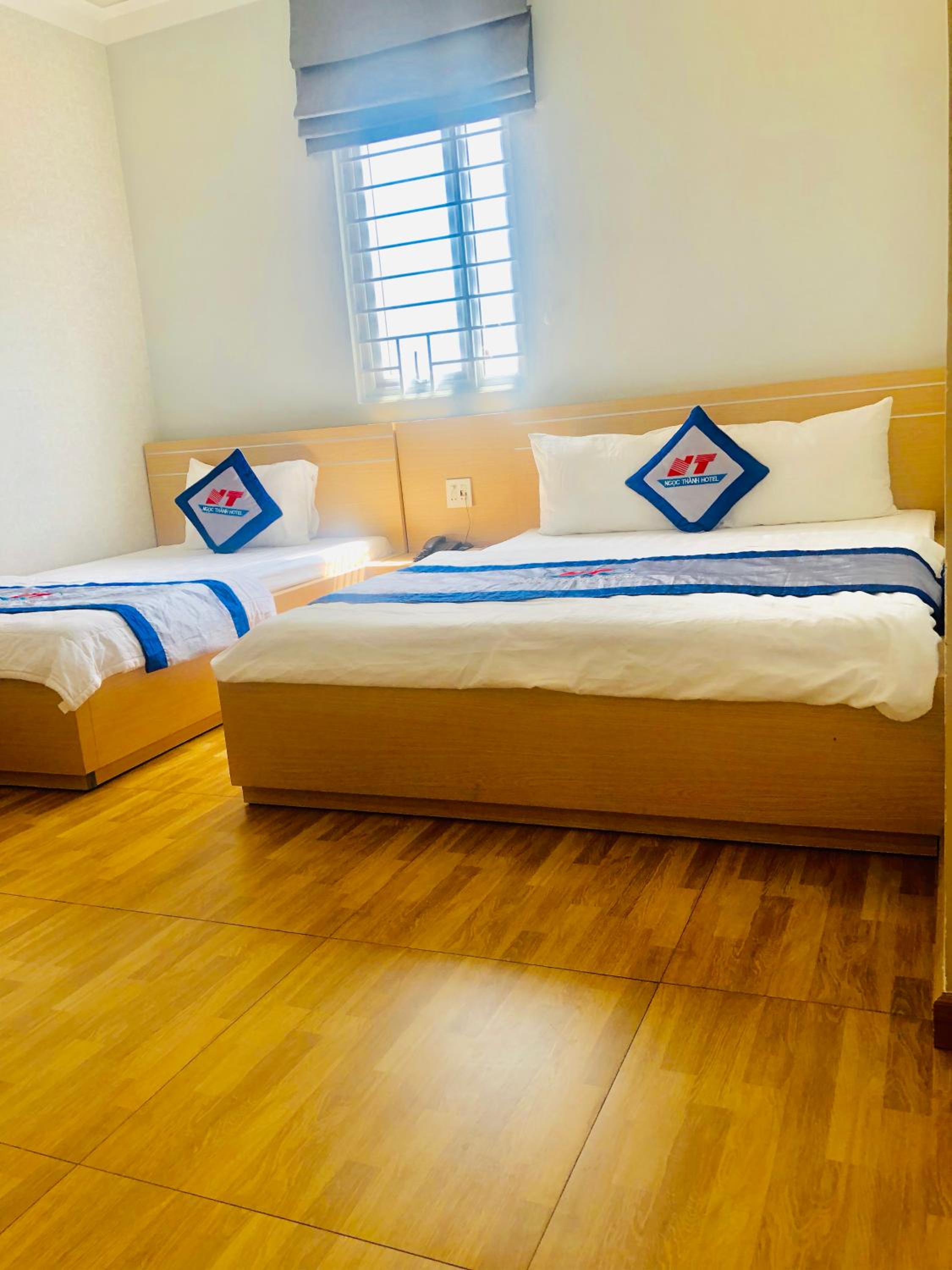 Triple Room with City View
