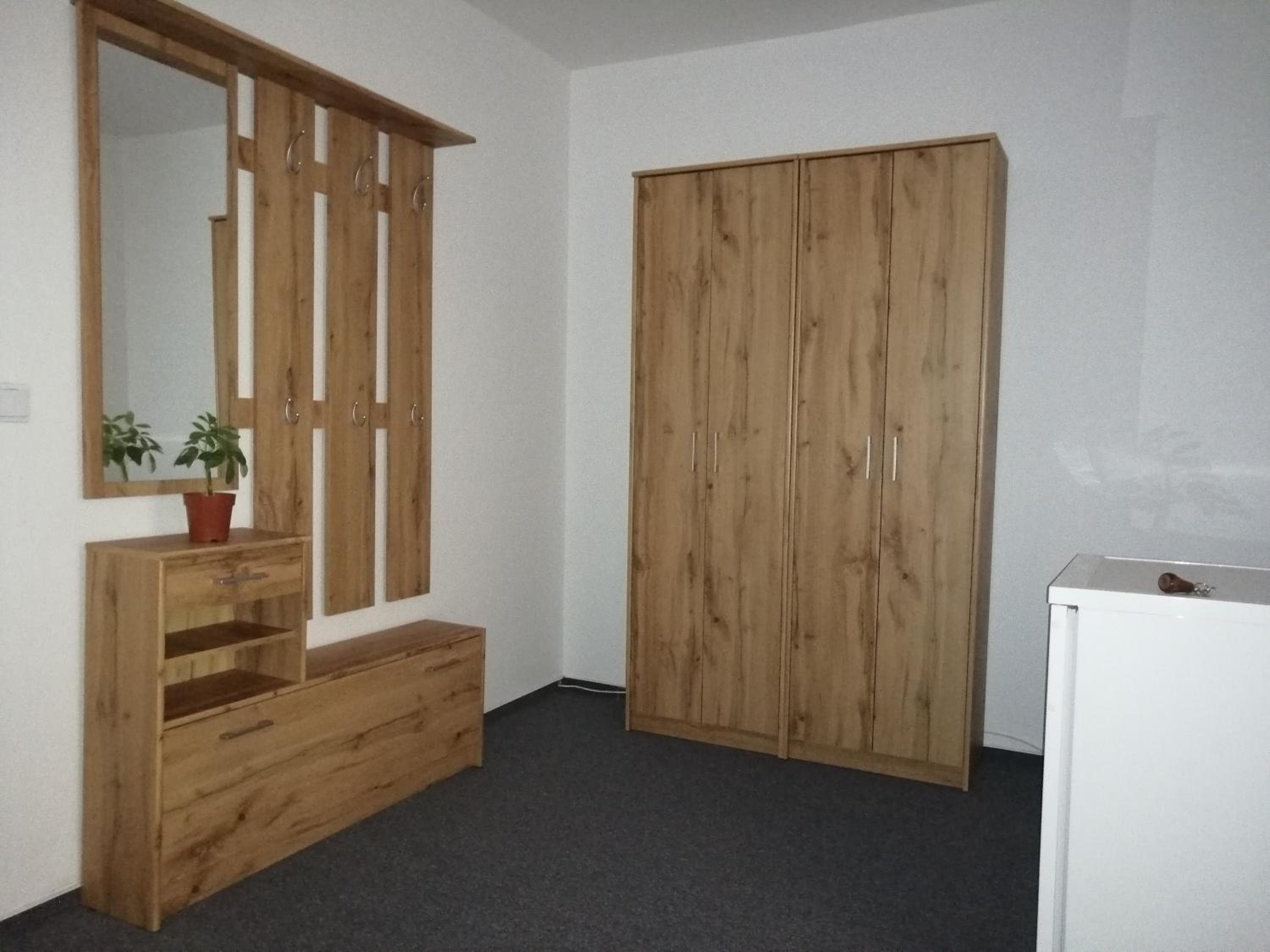 Double or Twin Room - Photo 5