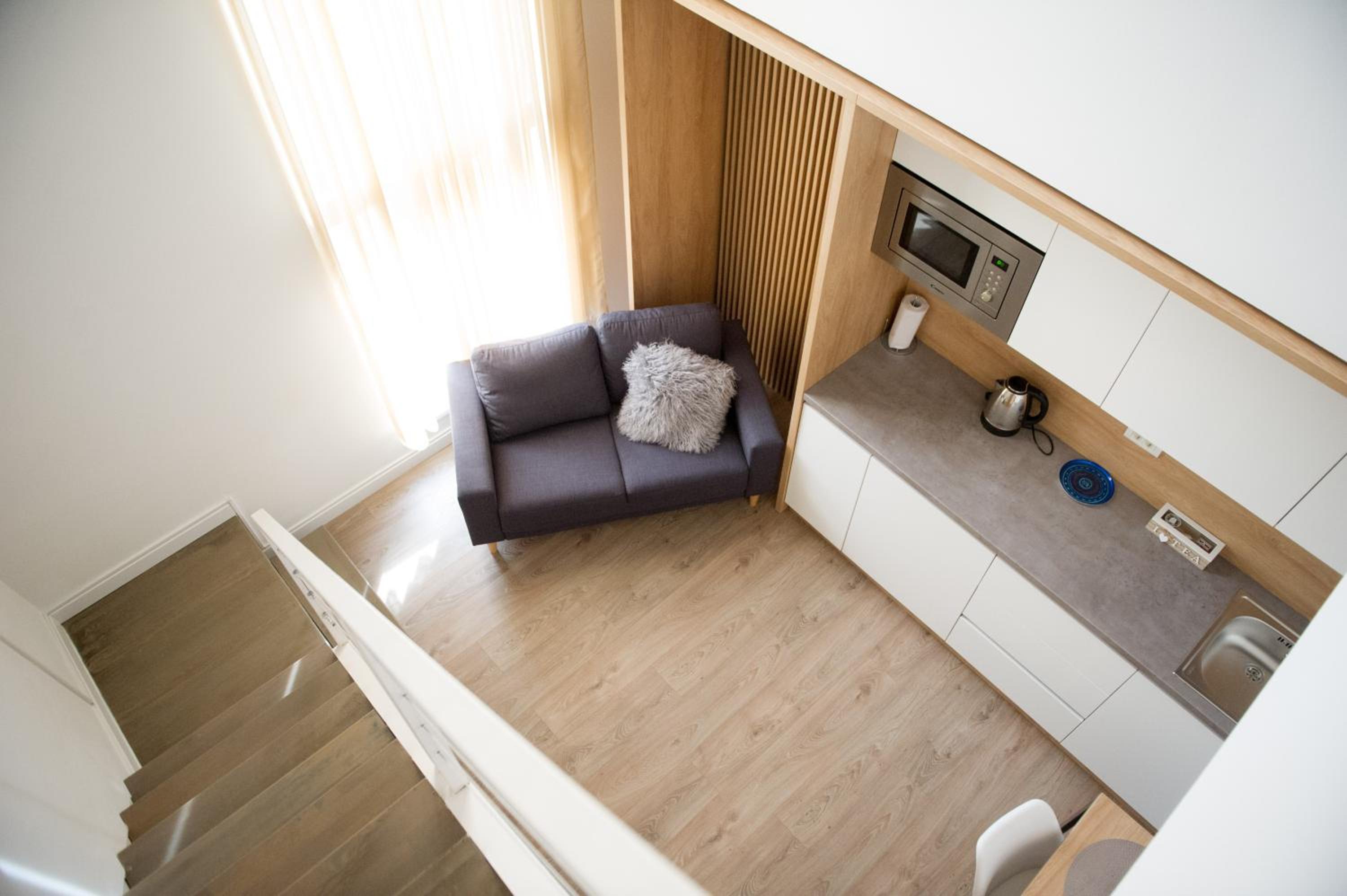 One-Bedroom Apartment - Photo 7
