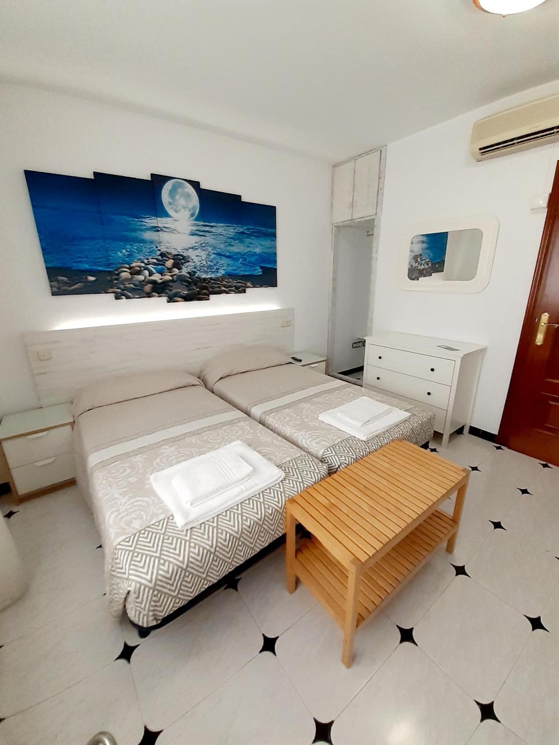 Triple Room - Photo 1