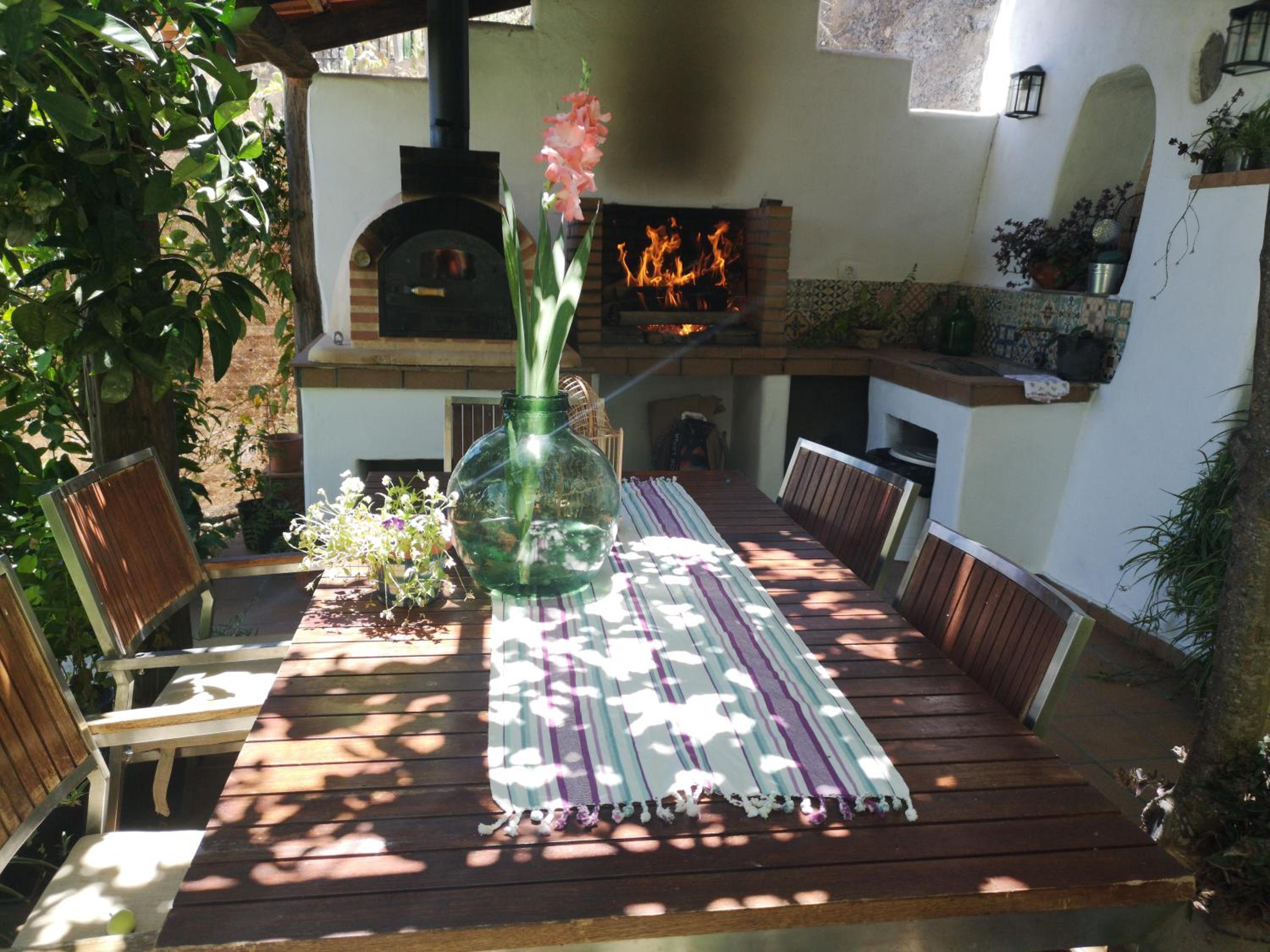 One-Bedroom House - Photo 22