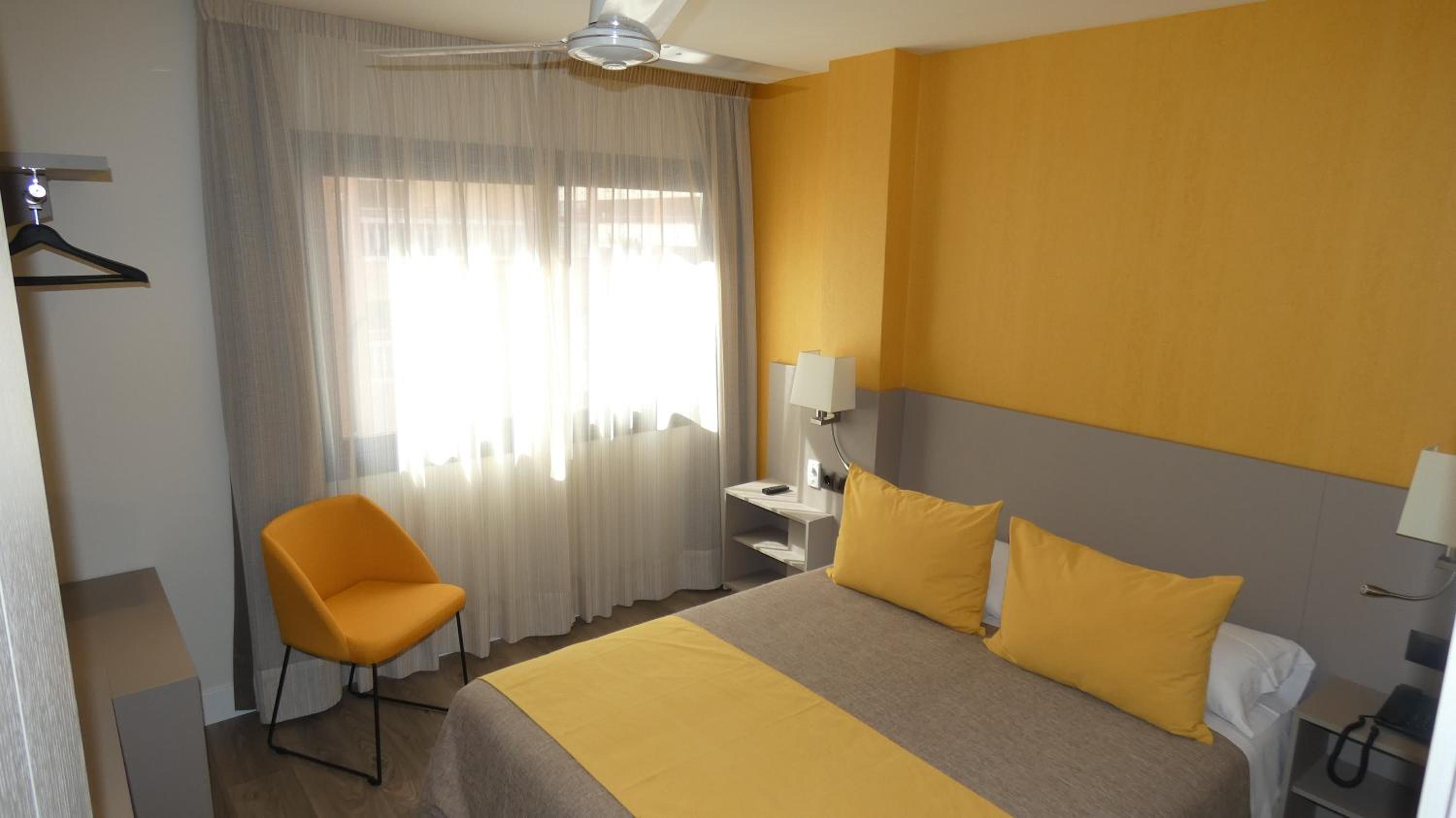 Habitación Doble o con Dos Camas