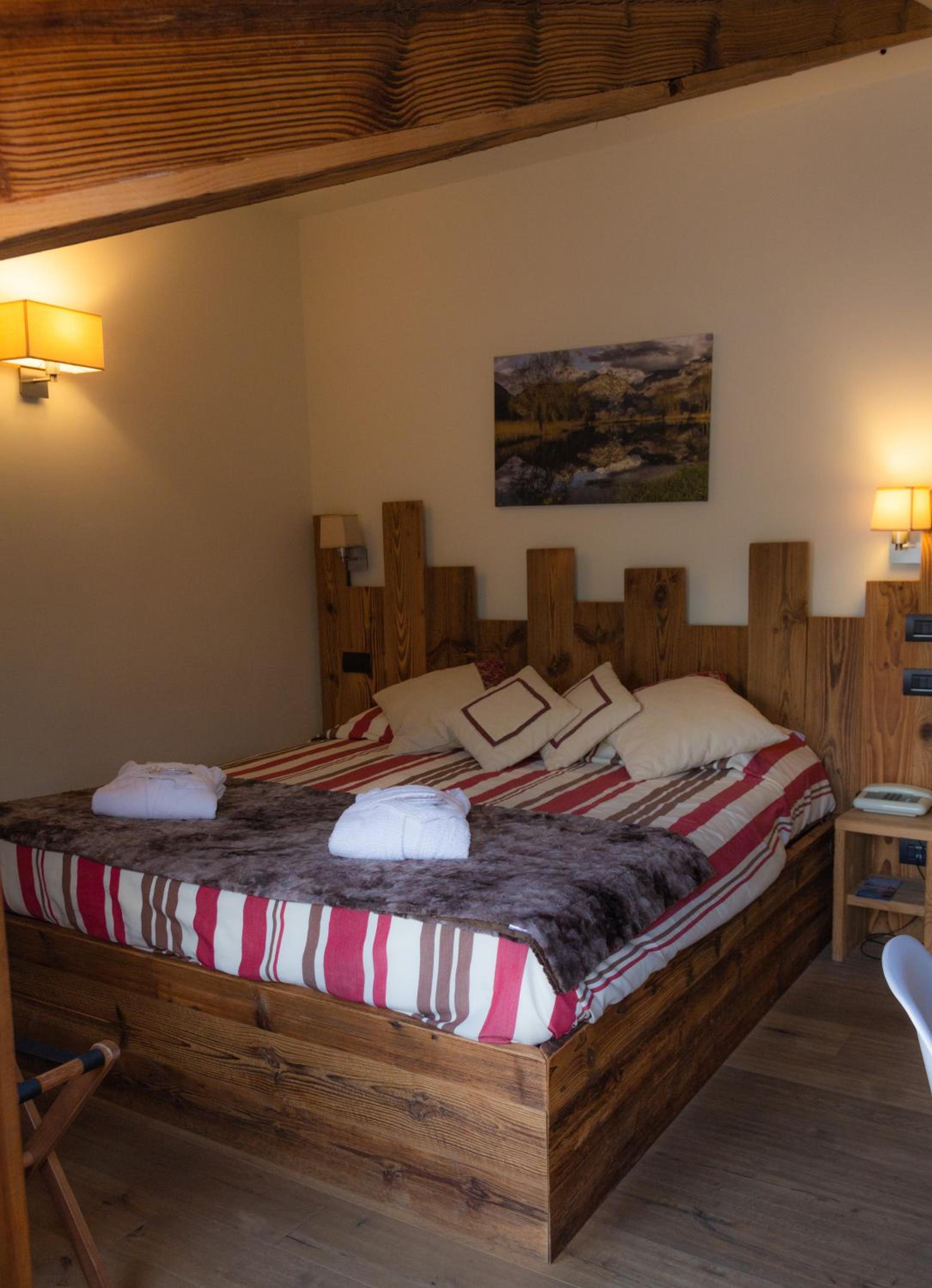 Superior Double Room - Photo 12