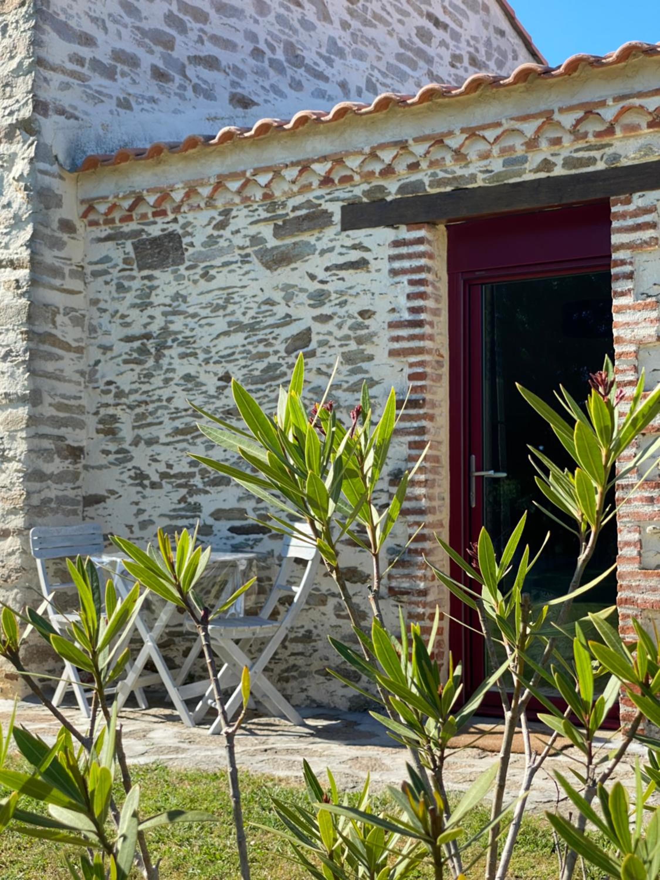 Double Room with Garden View - Photo 6