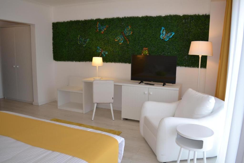 Deluxe Double or Twin Room with Balcony - Photo 46
