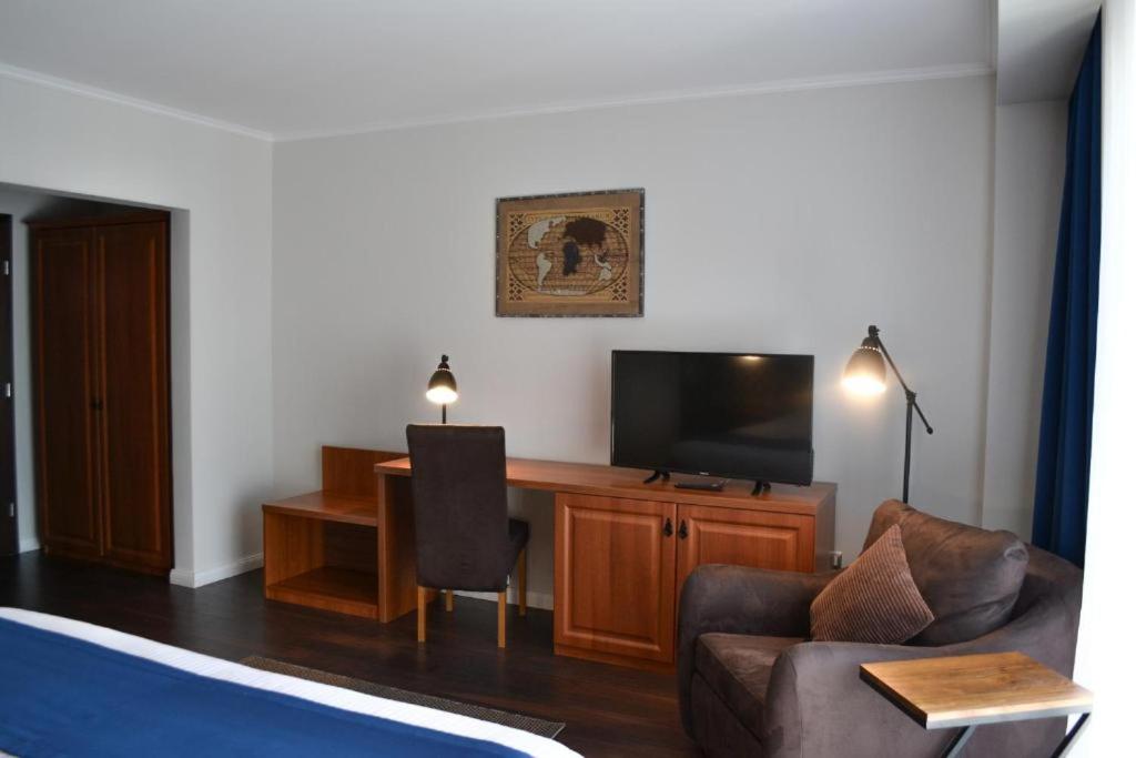 Deluxe Double or Twin Room with Garden View - Photo 25