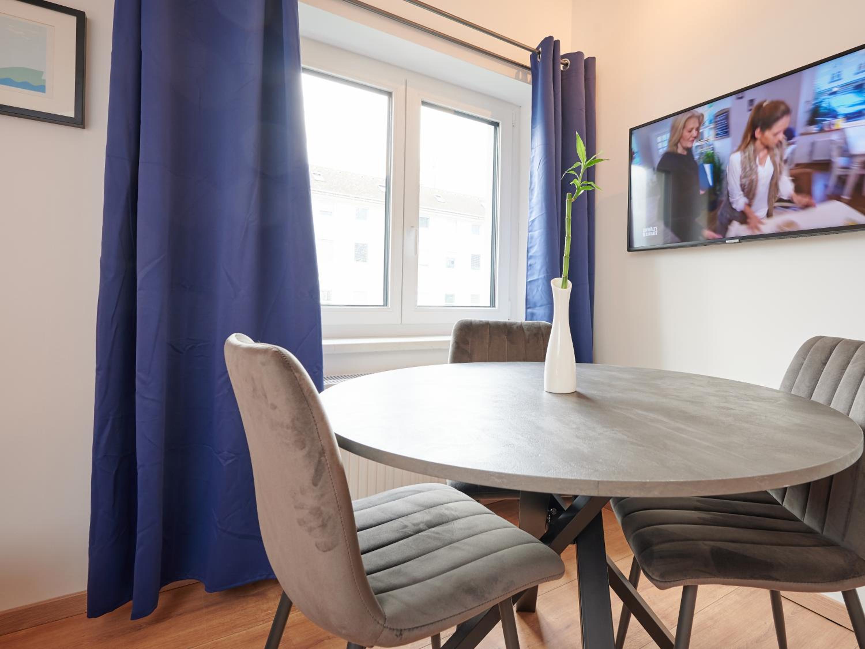 Family Apartment photo 3
