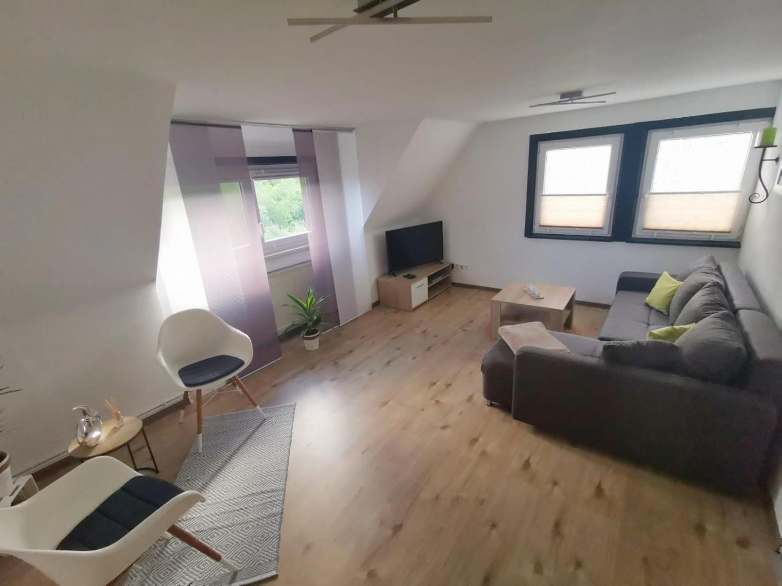 One-Bedroom Apartment photo 1