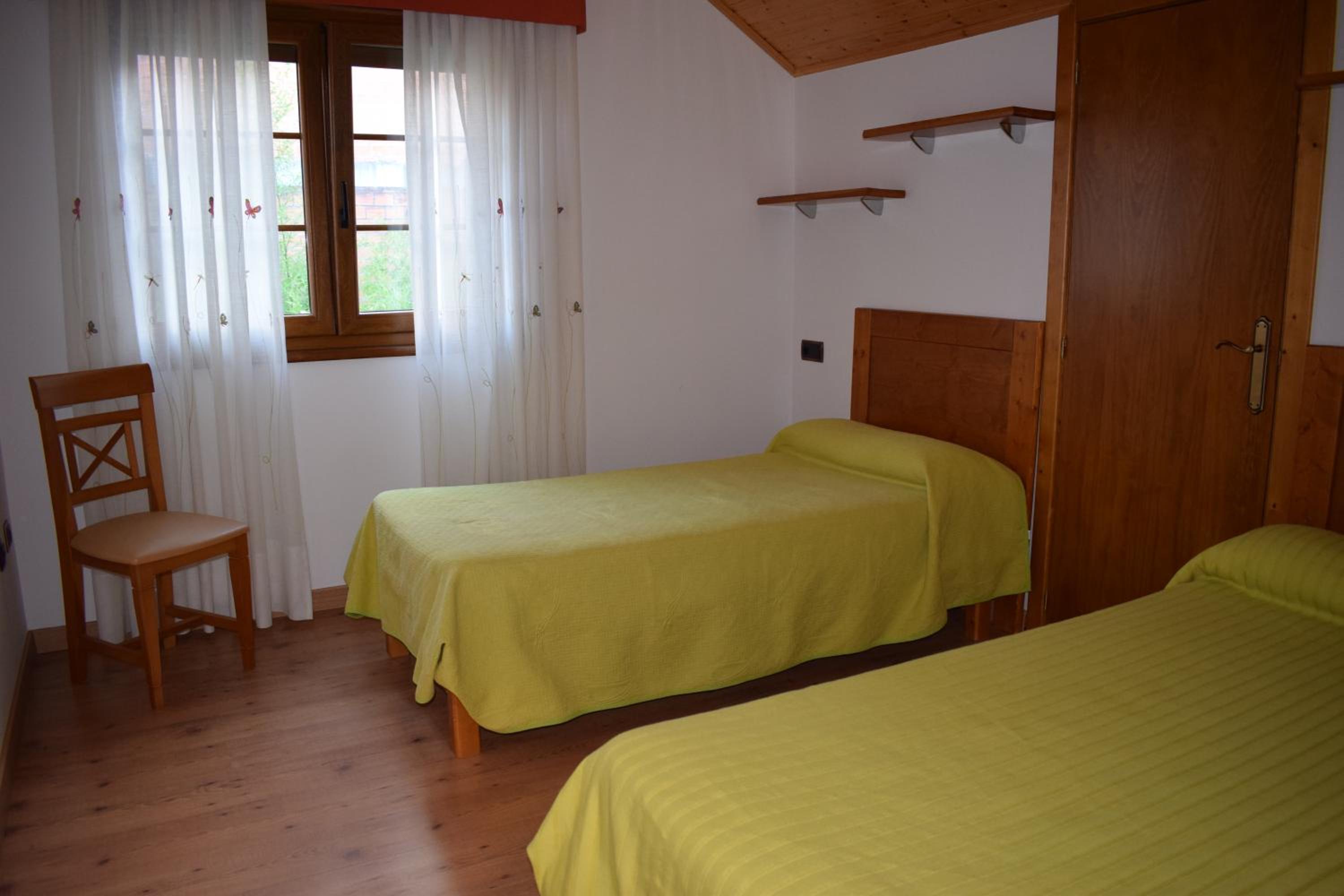 Three-Bedroom Apartment (7 Adults) photo 3