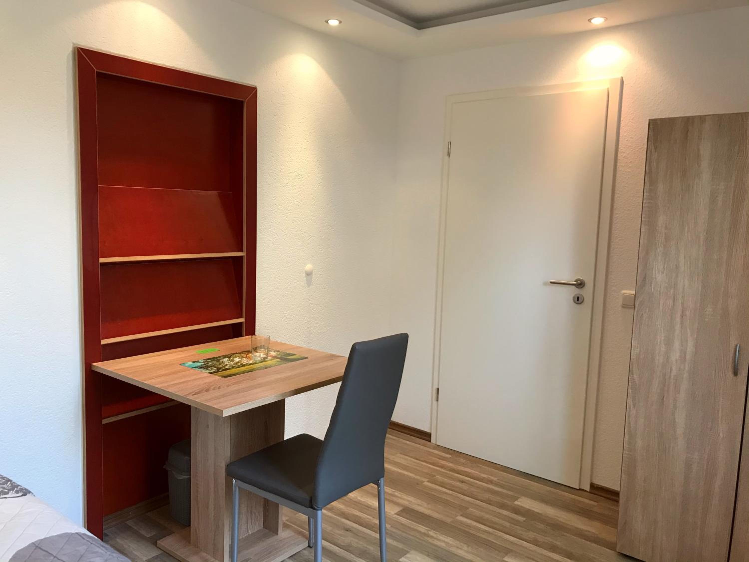Single Room photo 2