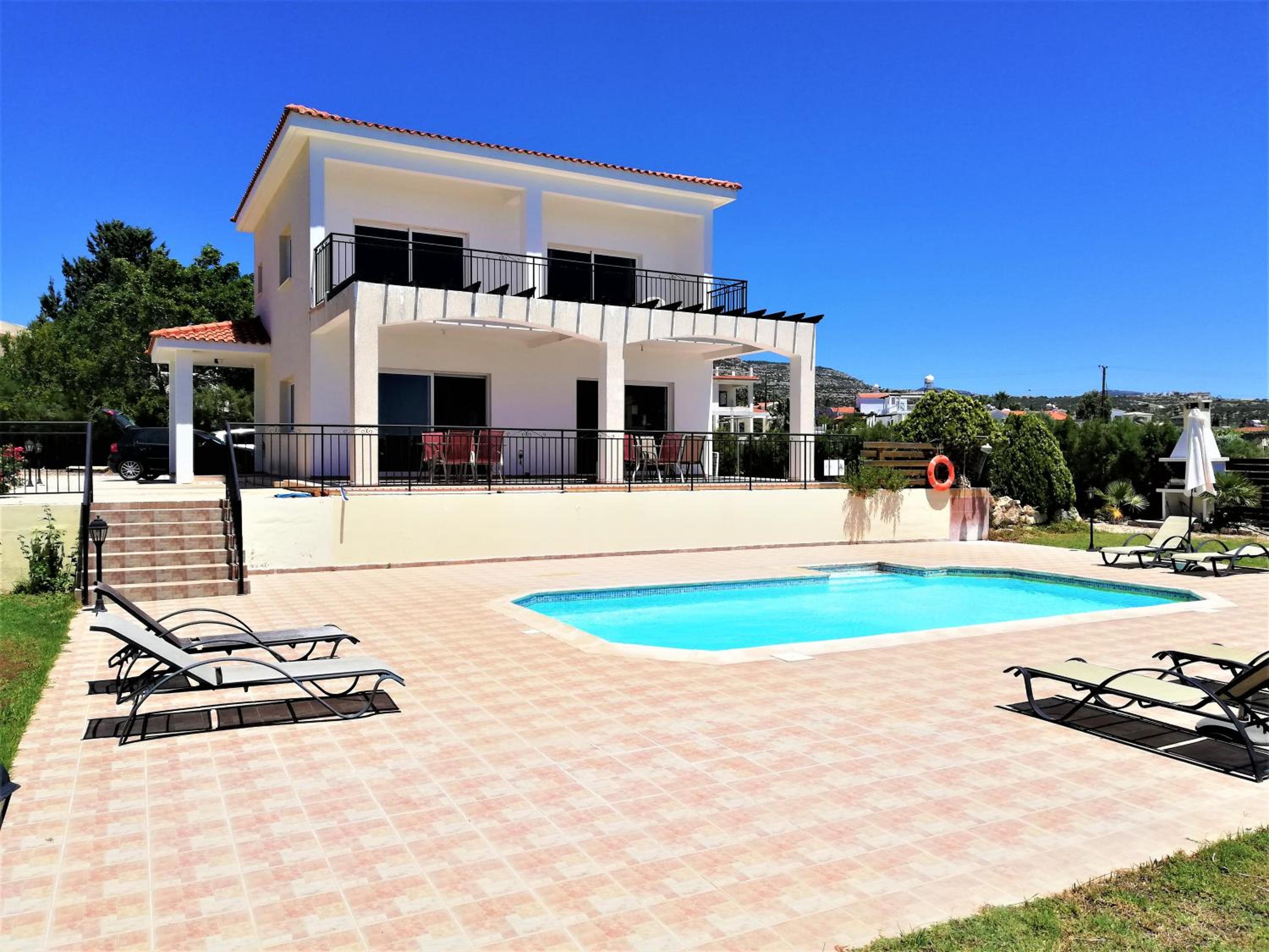 Superior Villa photo 1