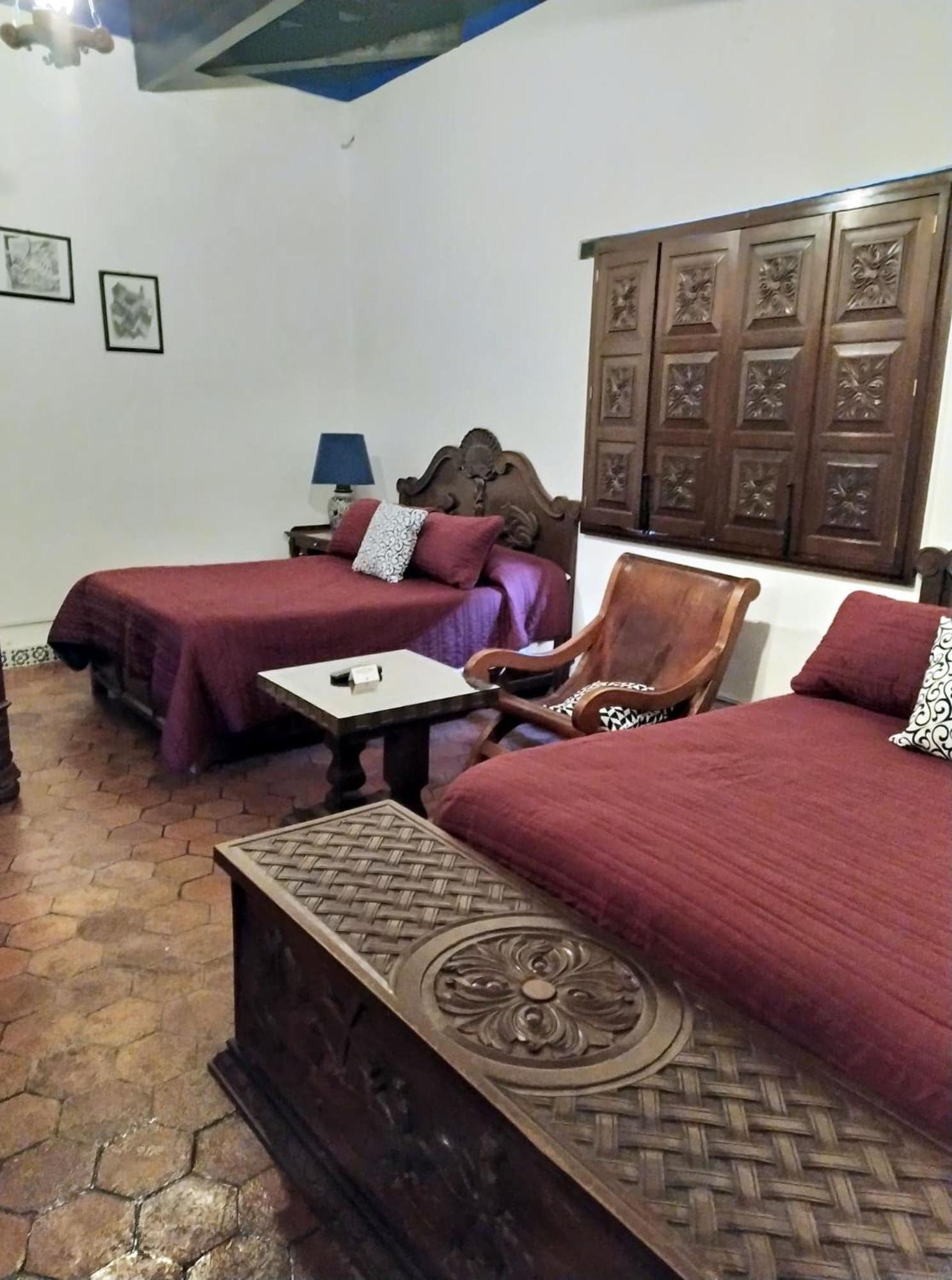 Twin Room - Photo 7