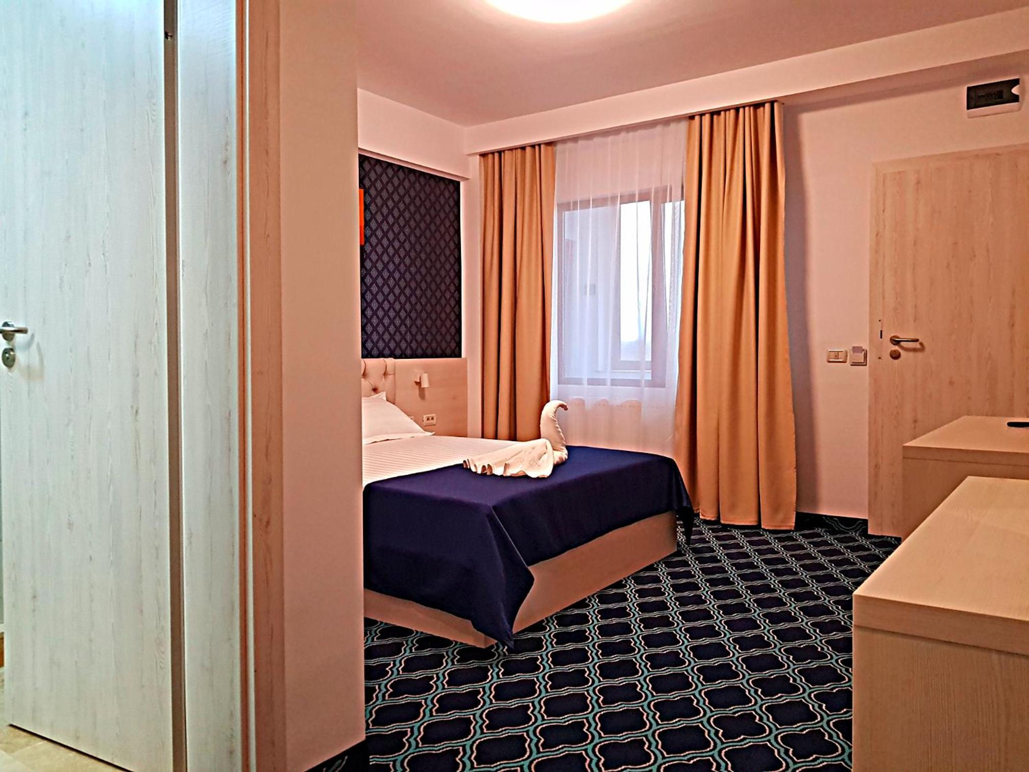 Superior Double Room - Photo 1