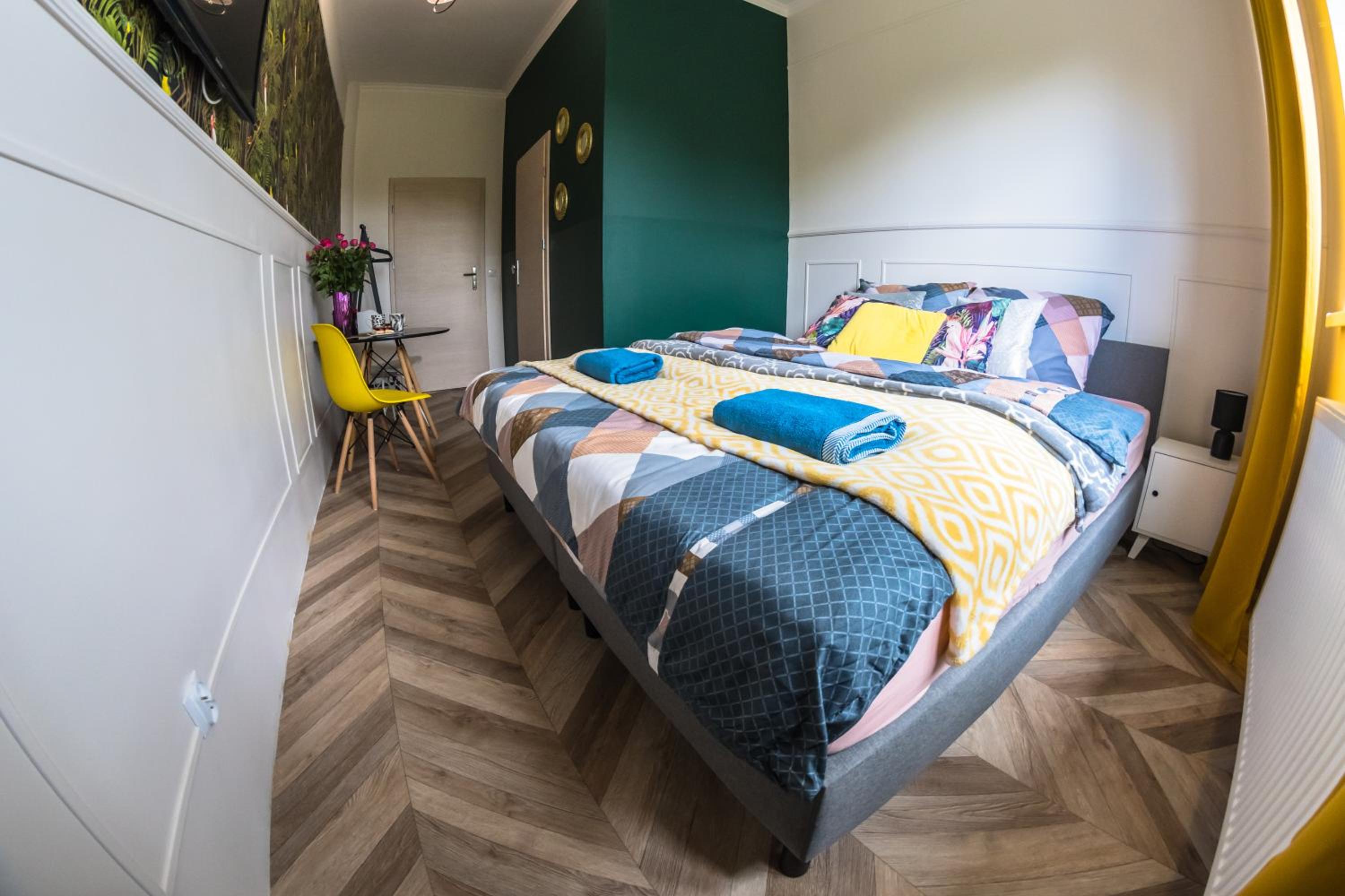 Deluxe Twin Room - Photo 2