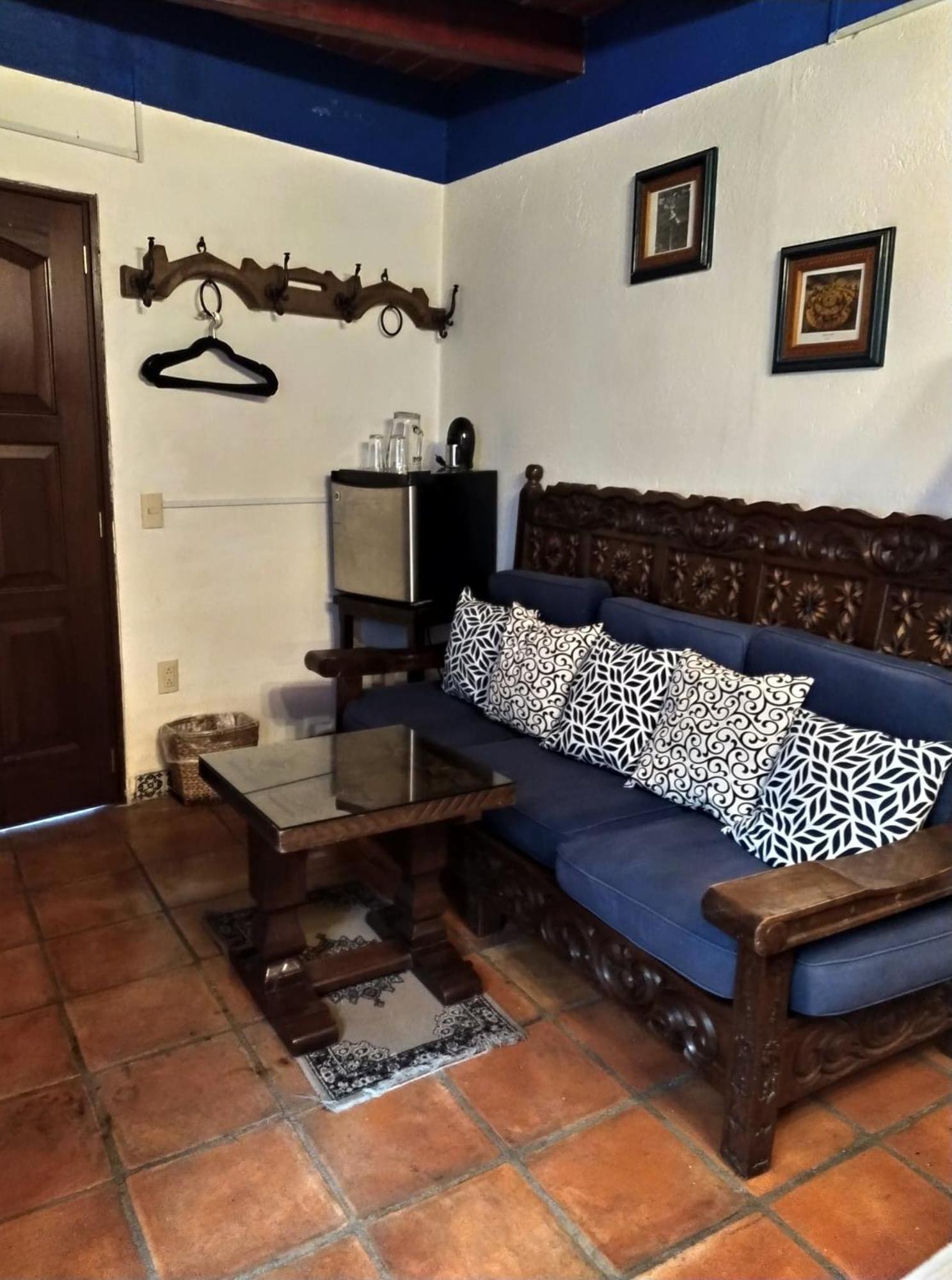 Superior Twin Room - Photo 8