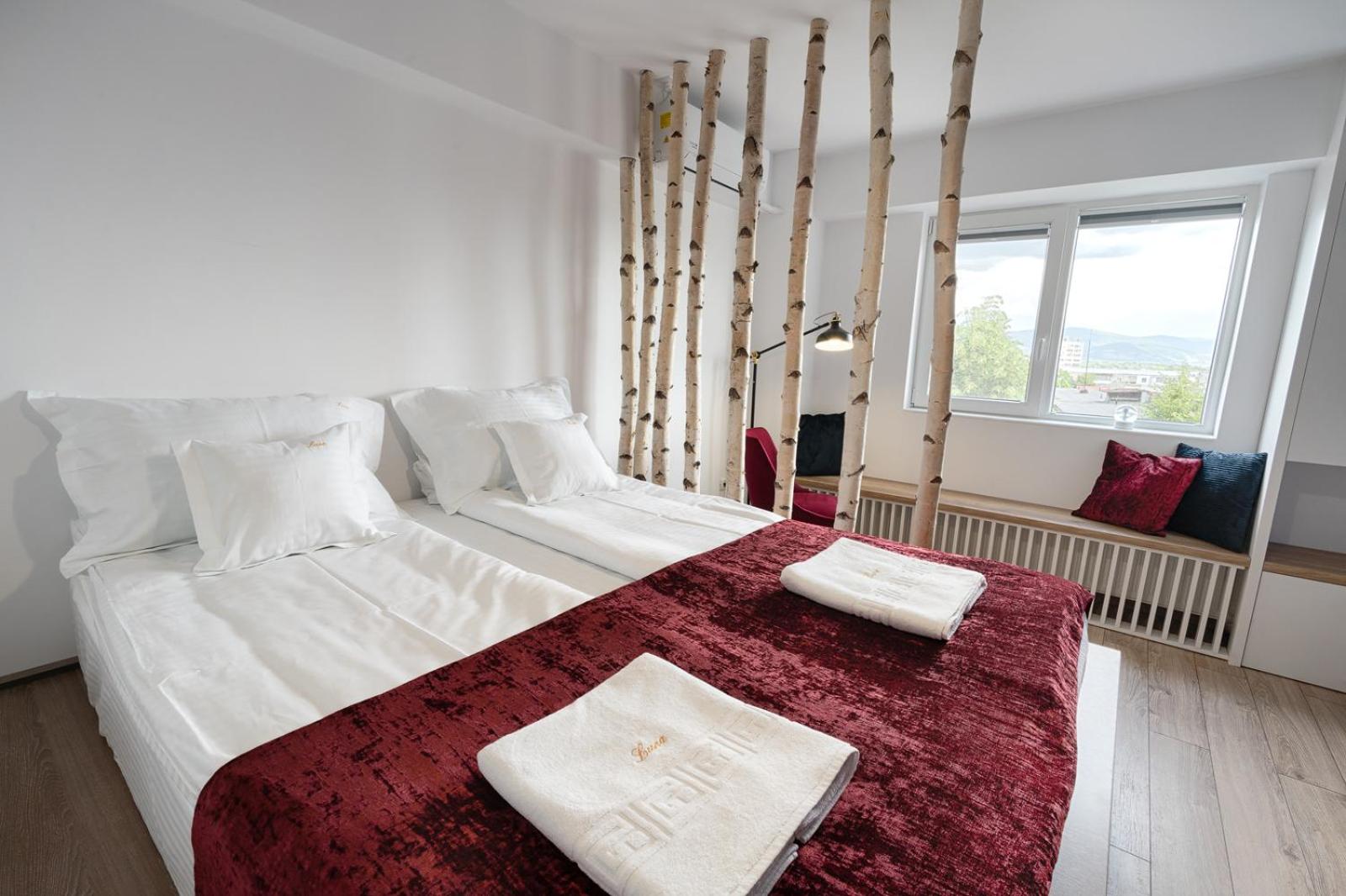 One-Bedroom Apartment - Photo 1