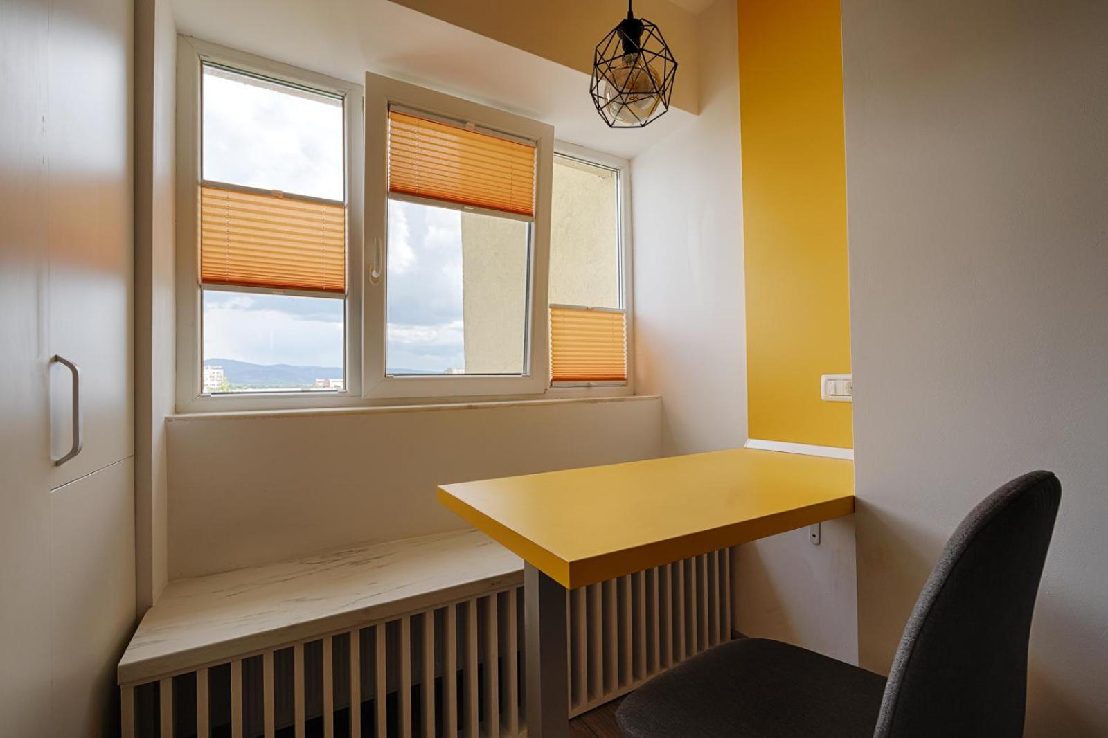 One-Bedroom Apartment - Photo 3