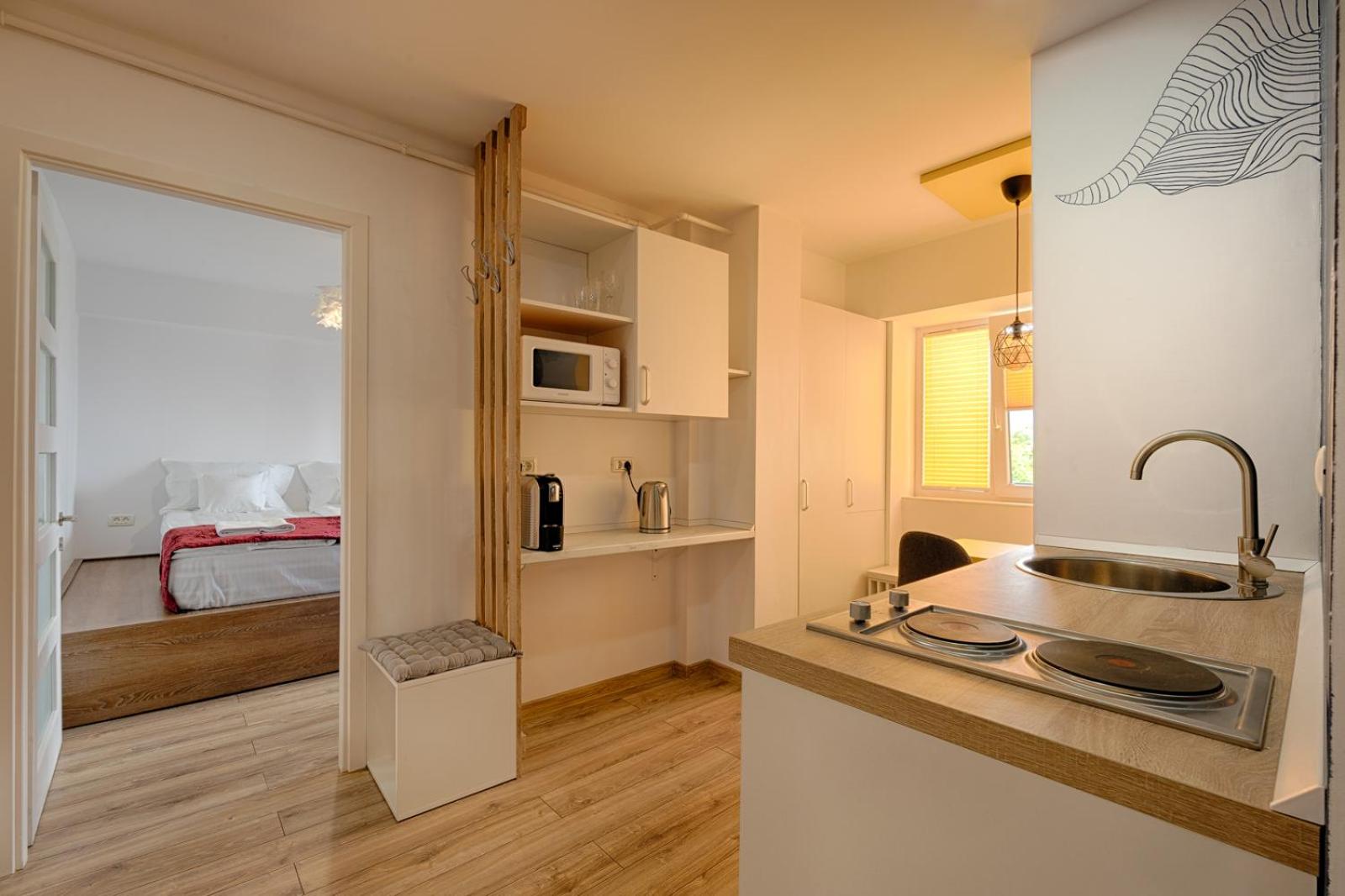 One-Bedroom Apartment - Photo 4