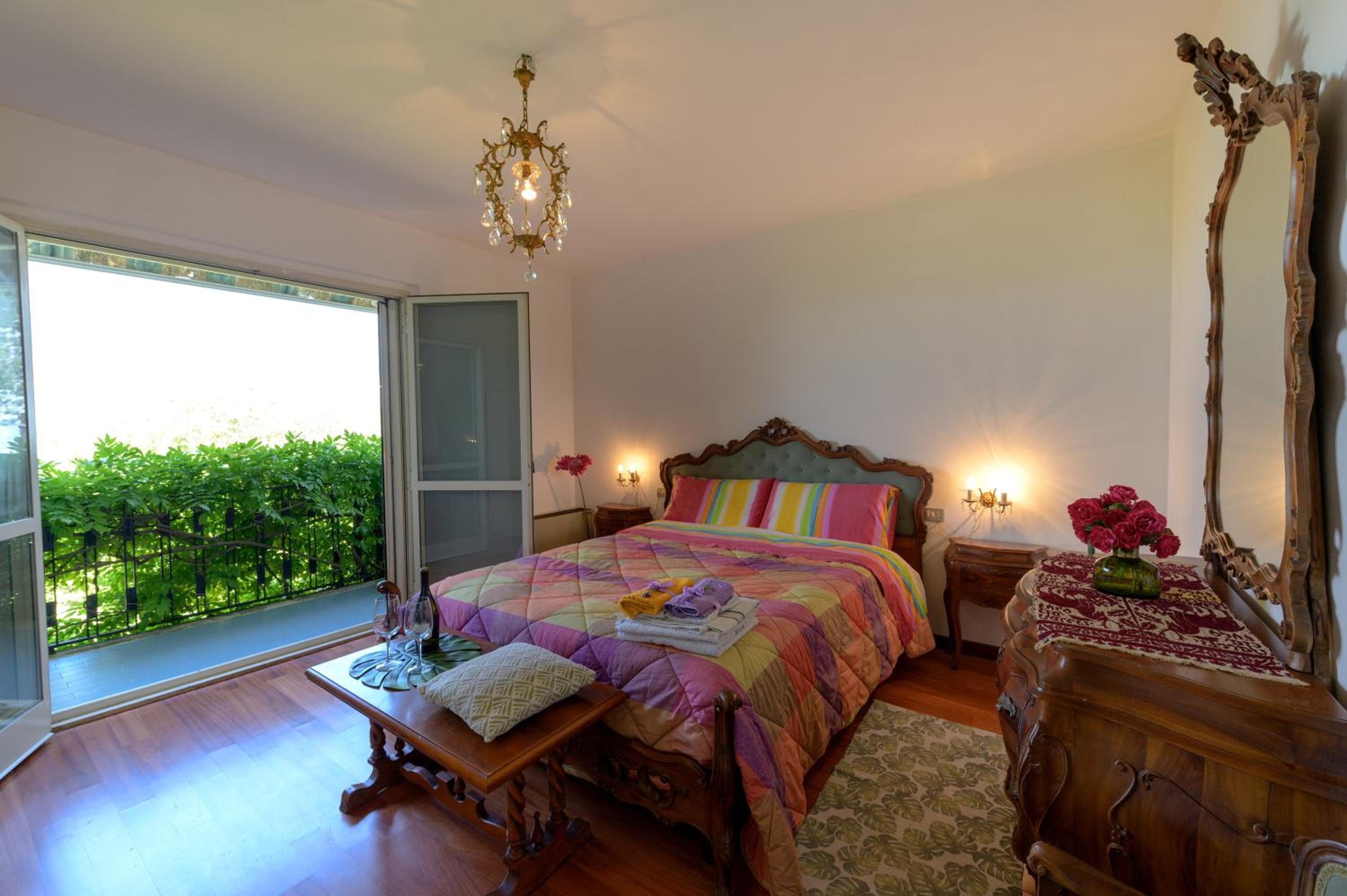 Double Room - Photo 6