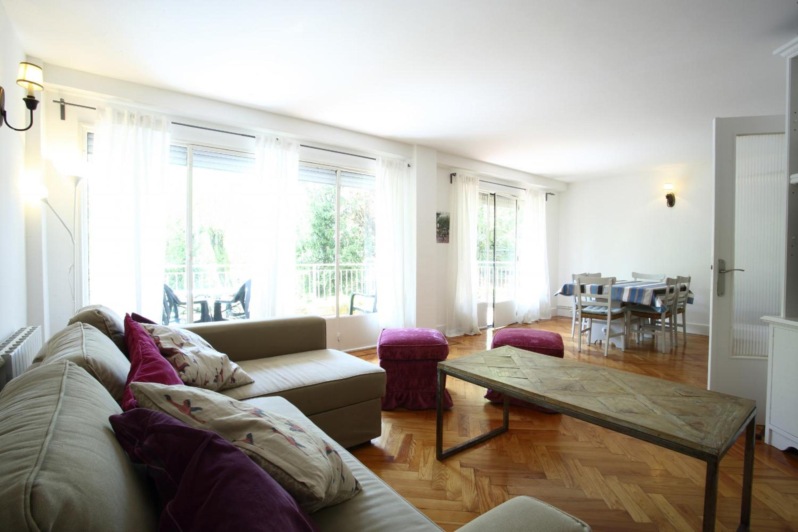 Apartamento con Terraza