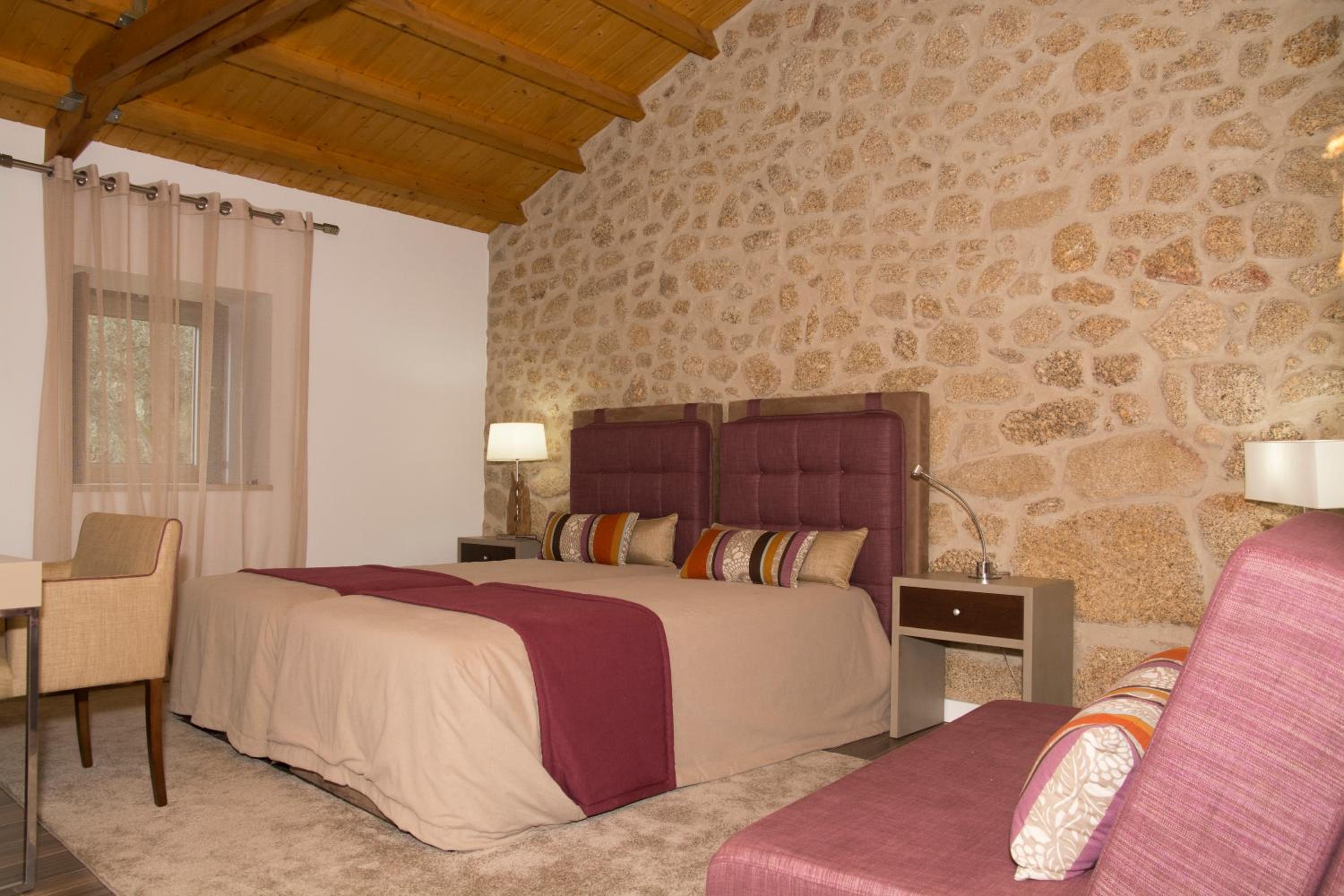 Triple Room with Garden View - Photo 1
