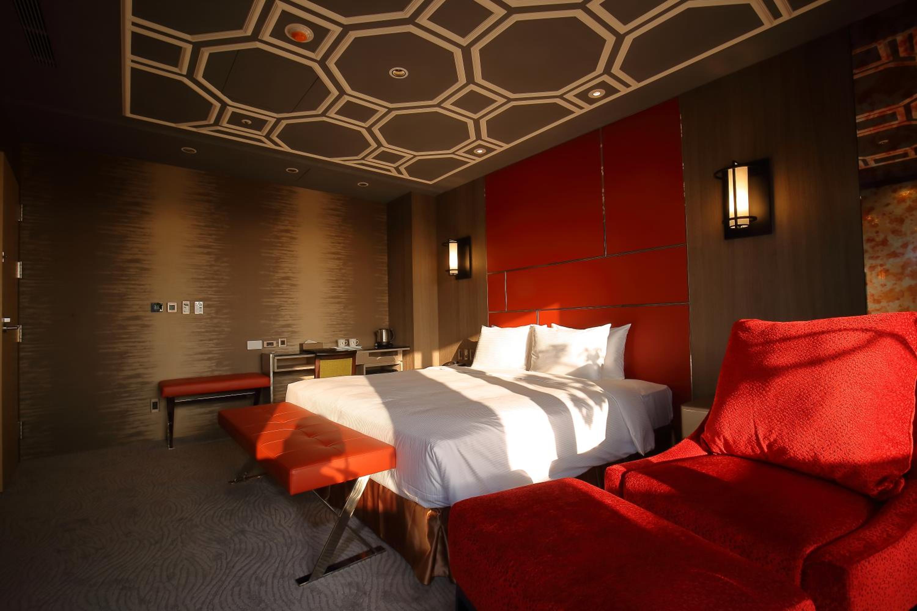 Eco Presidential Suite photo 1
