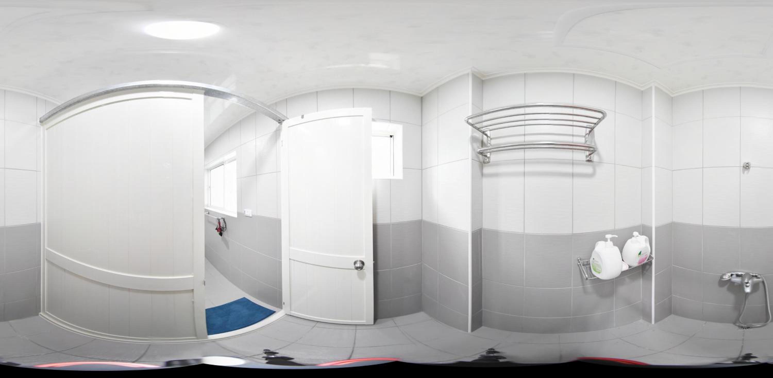 Quadruple Room with Balcony photo 2