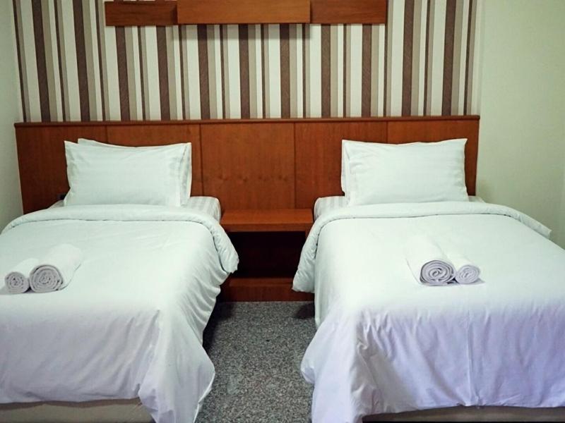 Standard Twin Room photo 3