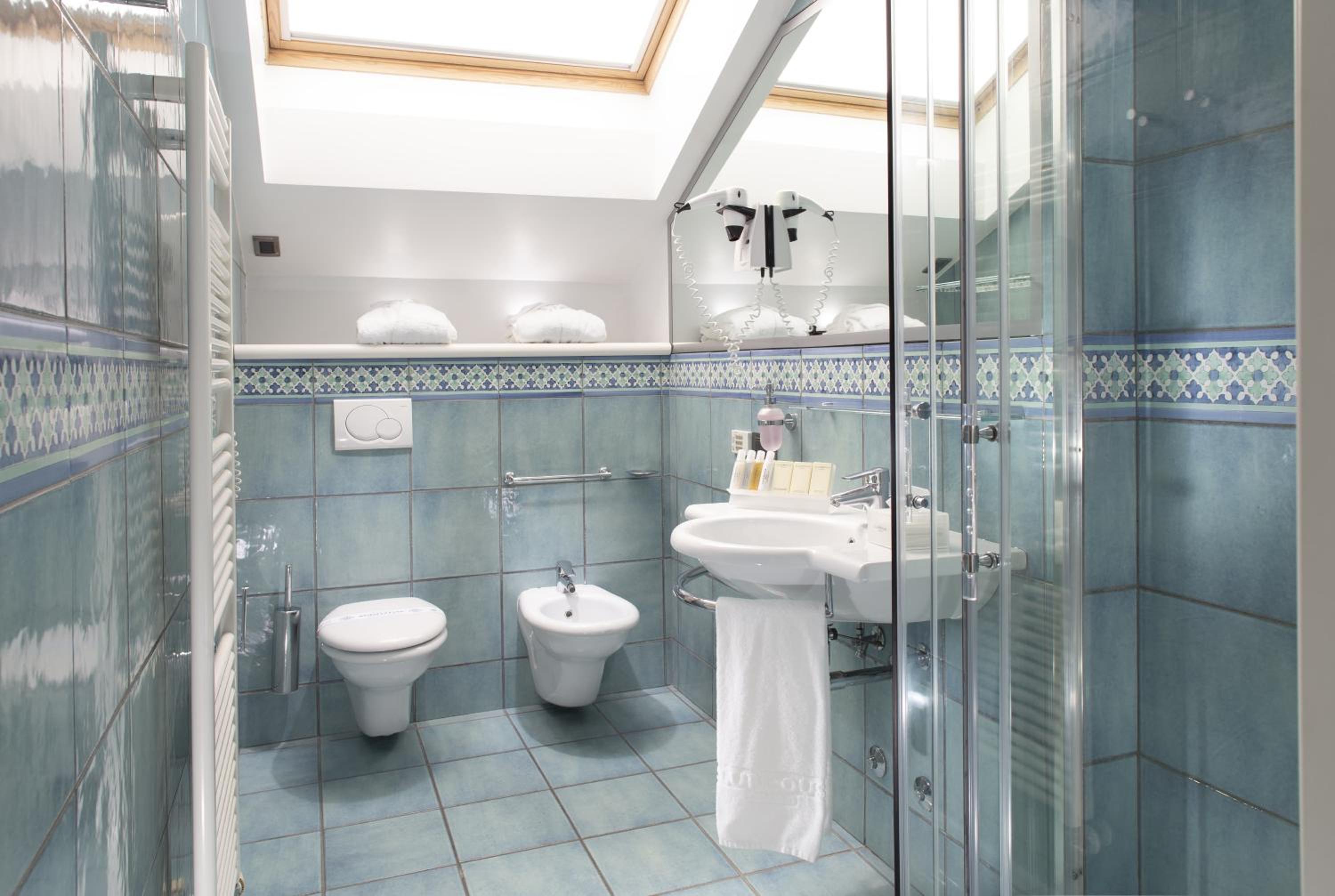 Junior Suite with jacuzzi - Photo 10