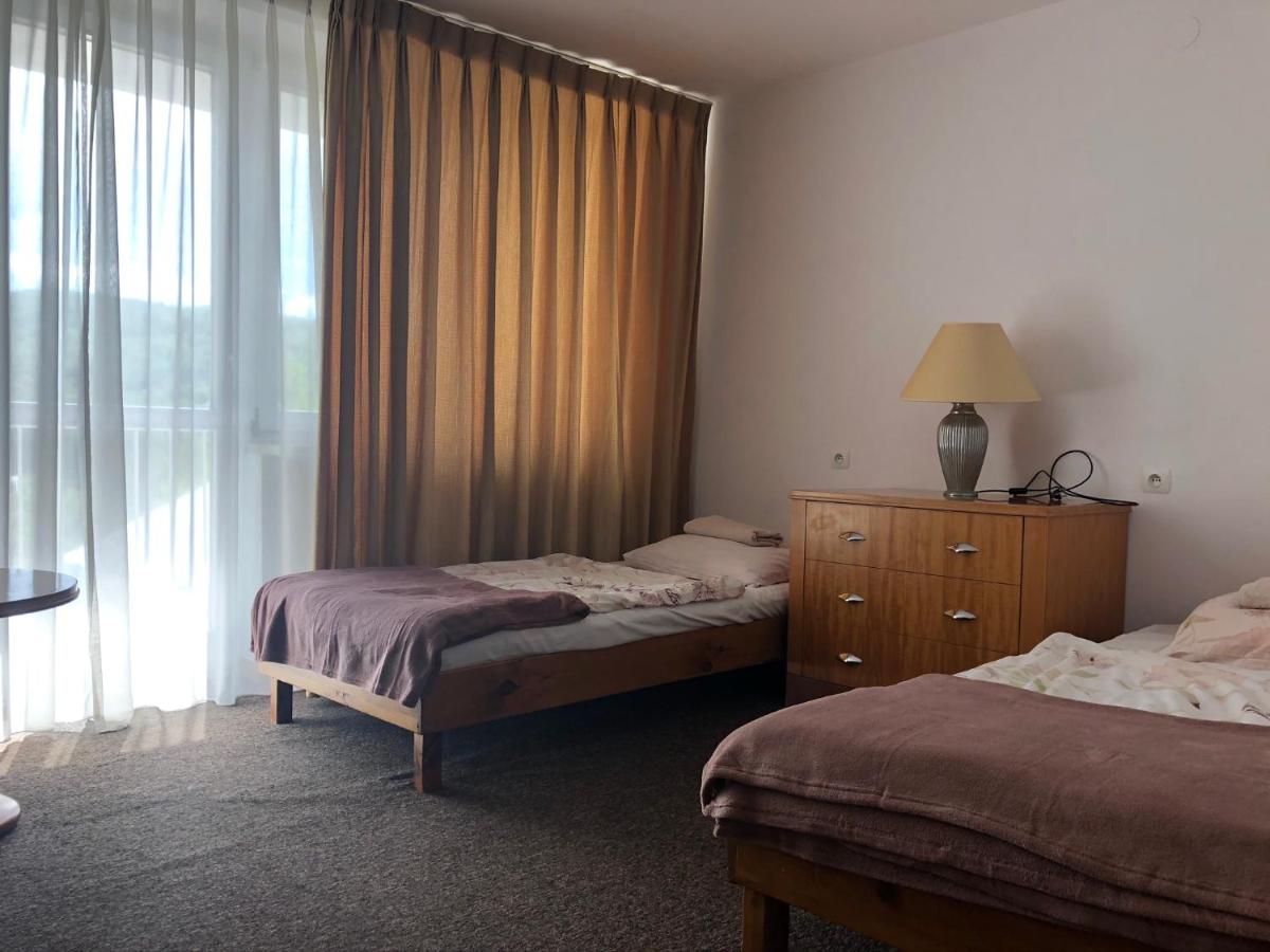Quadruple Room - Photo 1