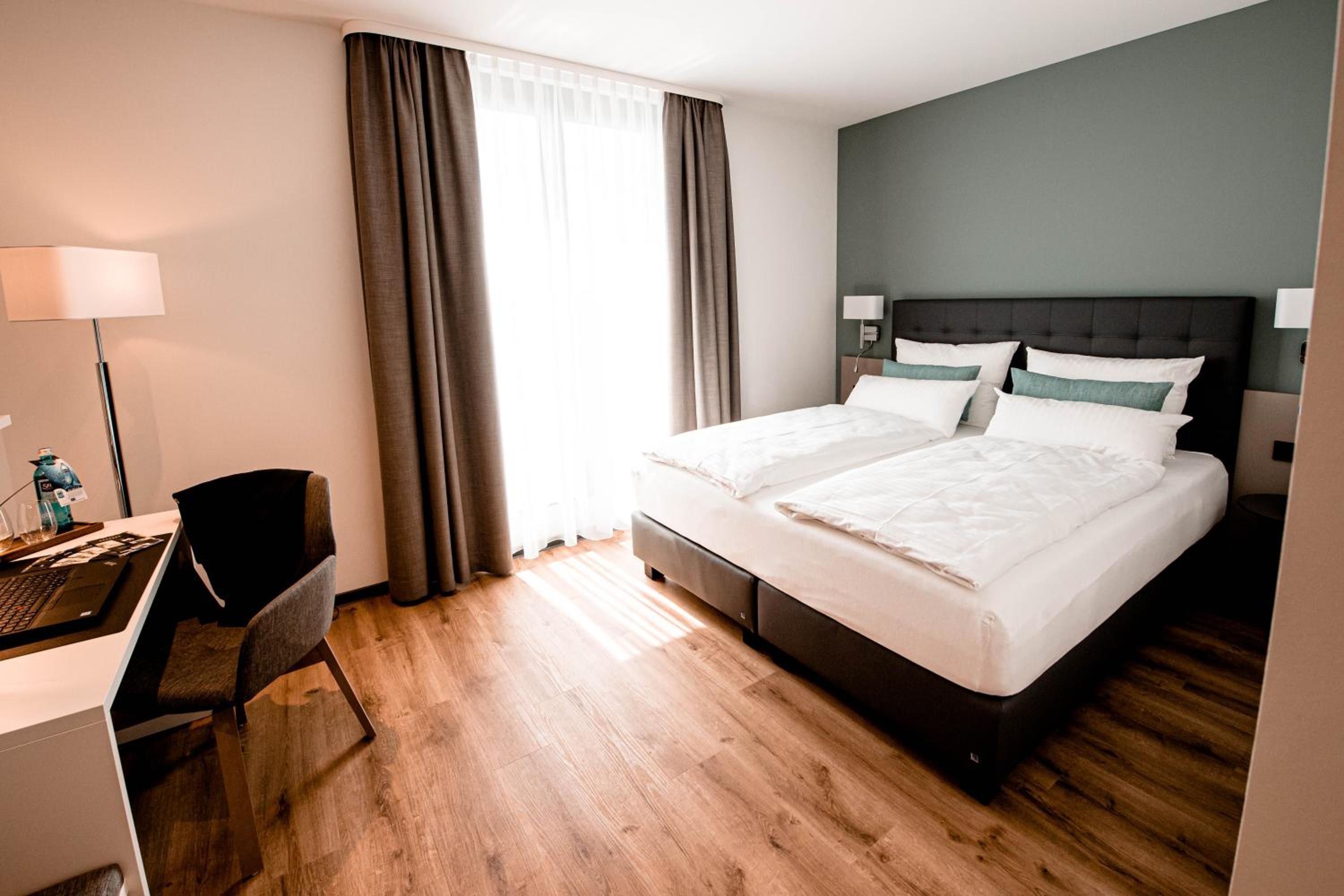 Double Room - Photo 3