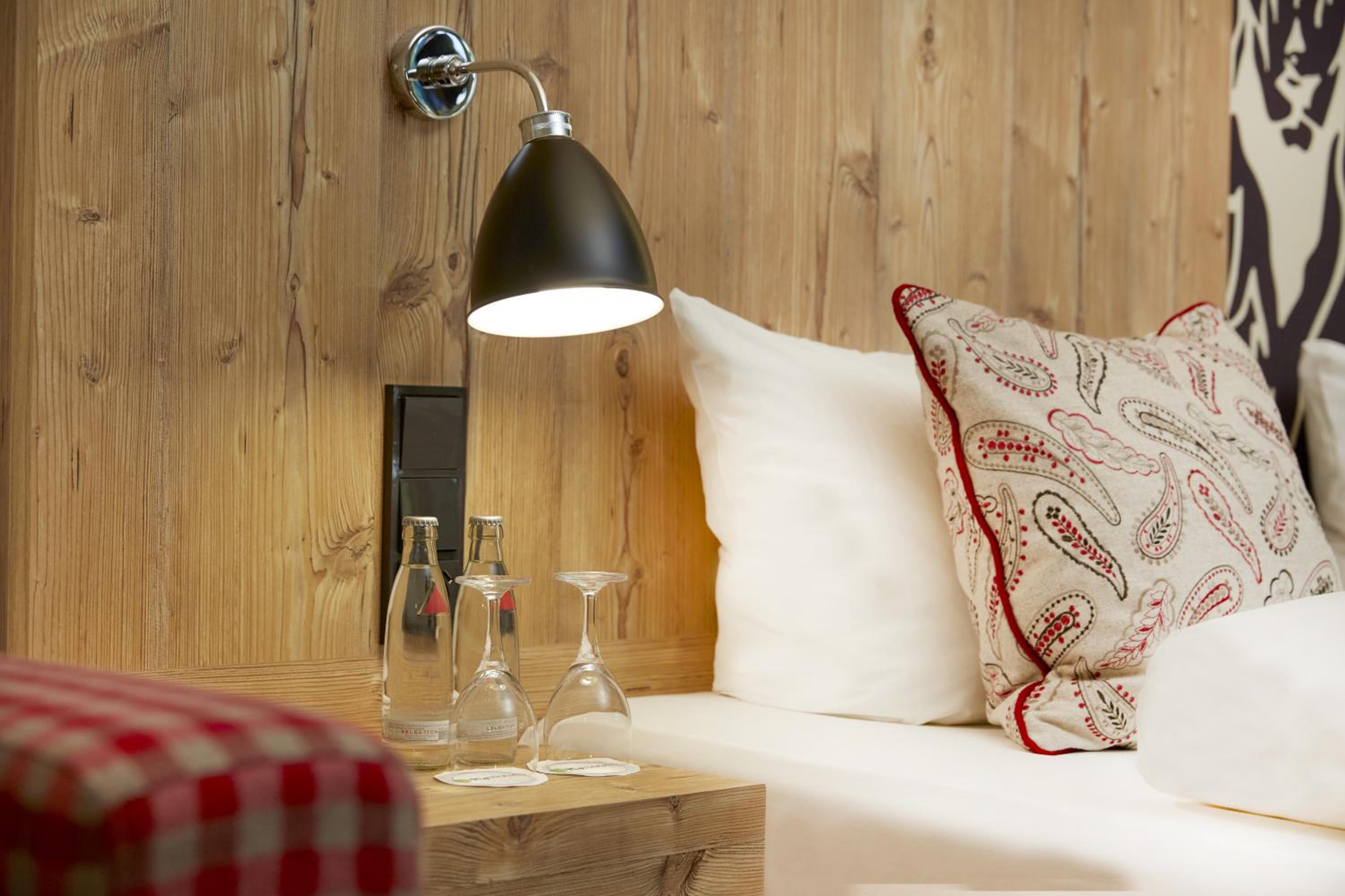 Standard Double Room - Photo 1