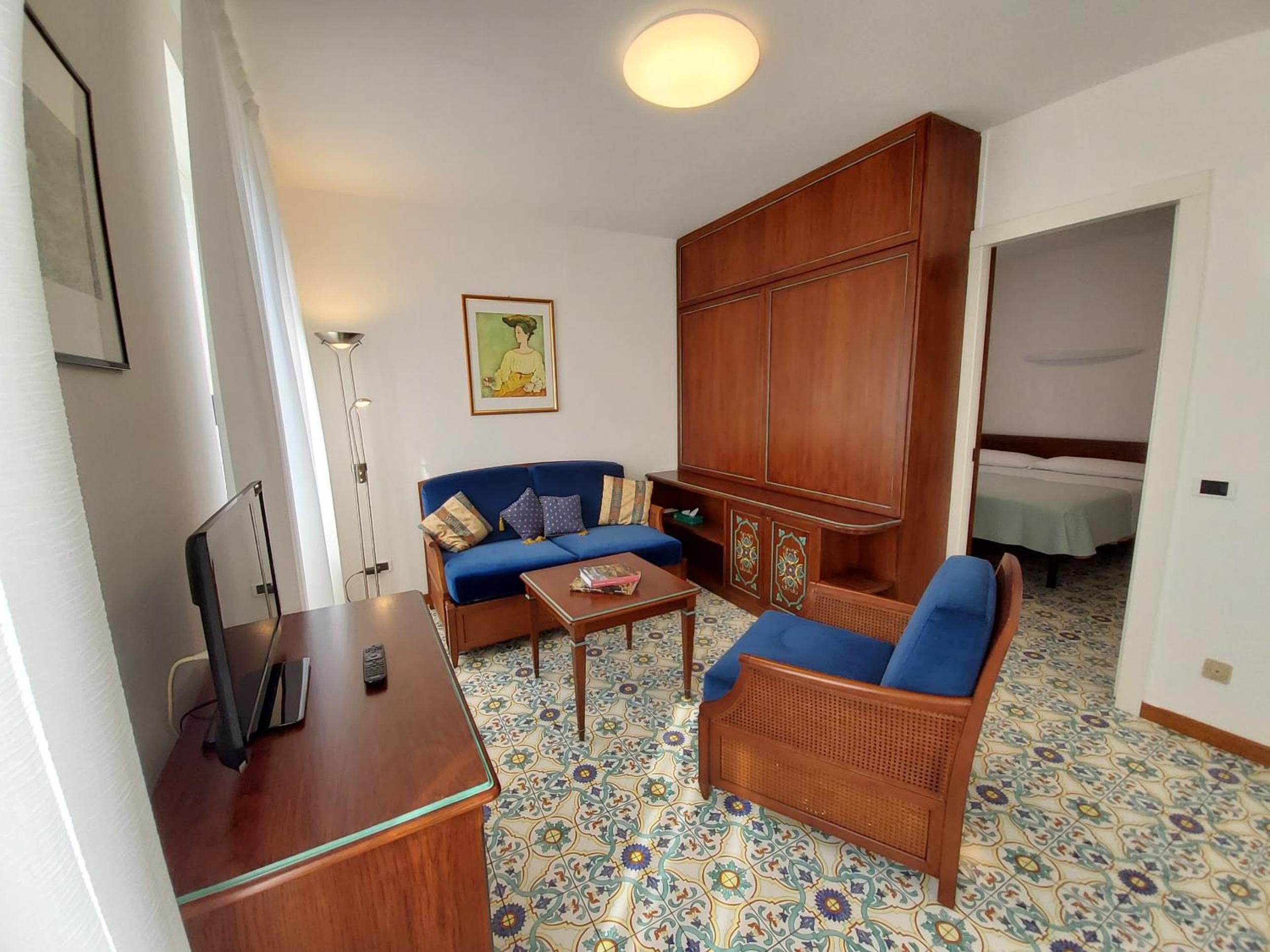 Small Apartment photo 1