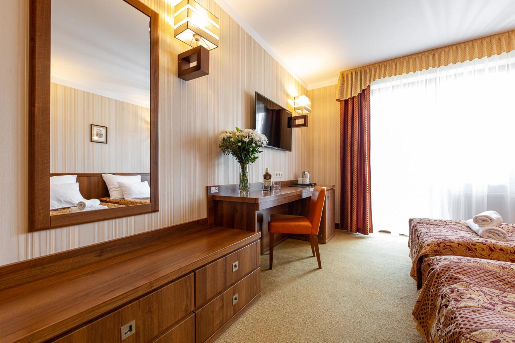 Double or Twin Room - Photo 1