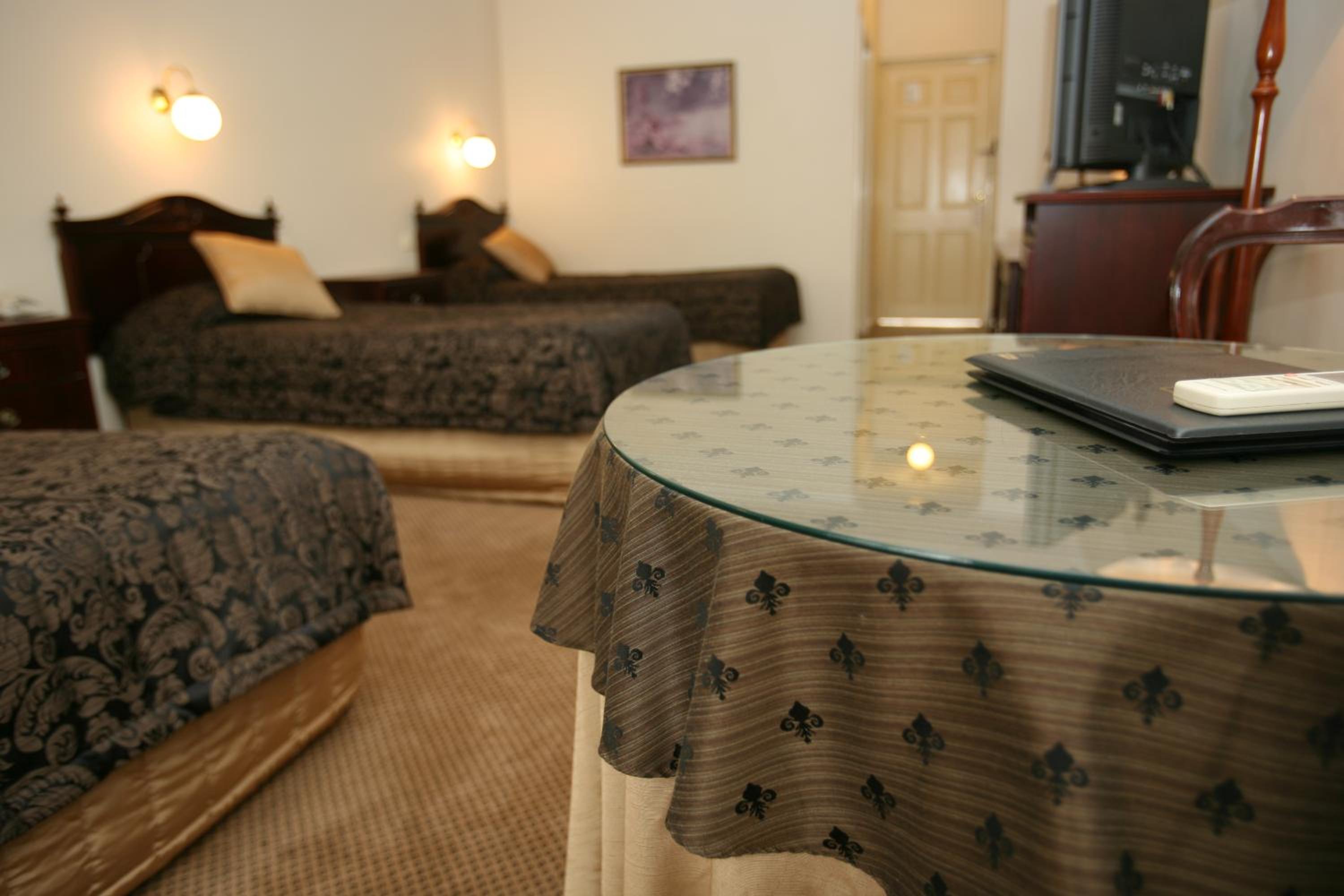Deluxe Family Suite (2 Adults + 2 Children) photo 2