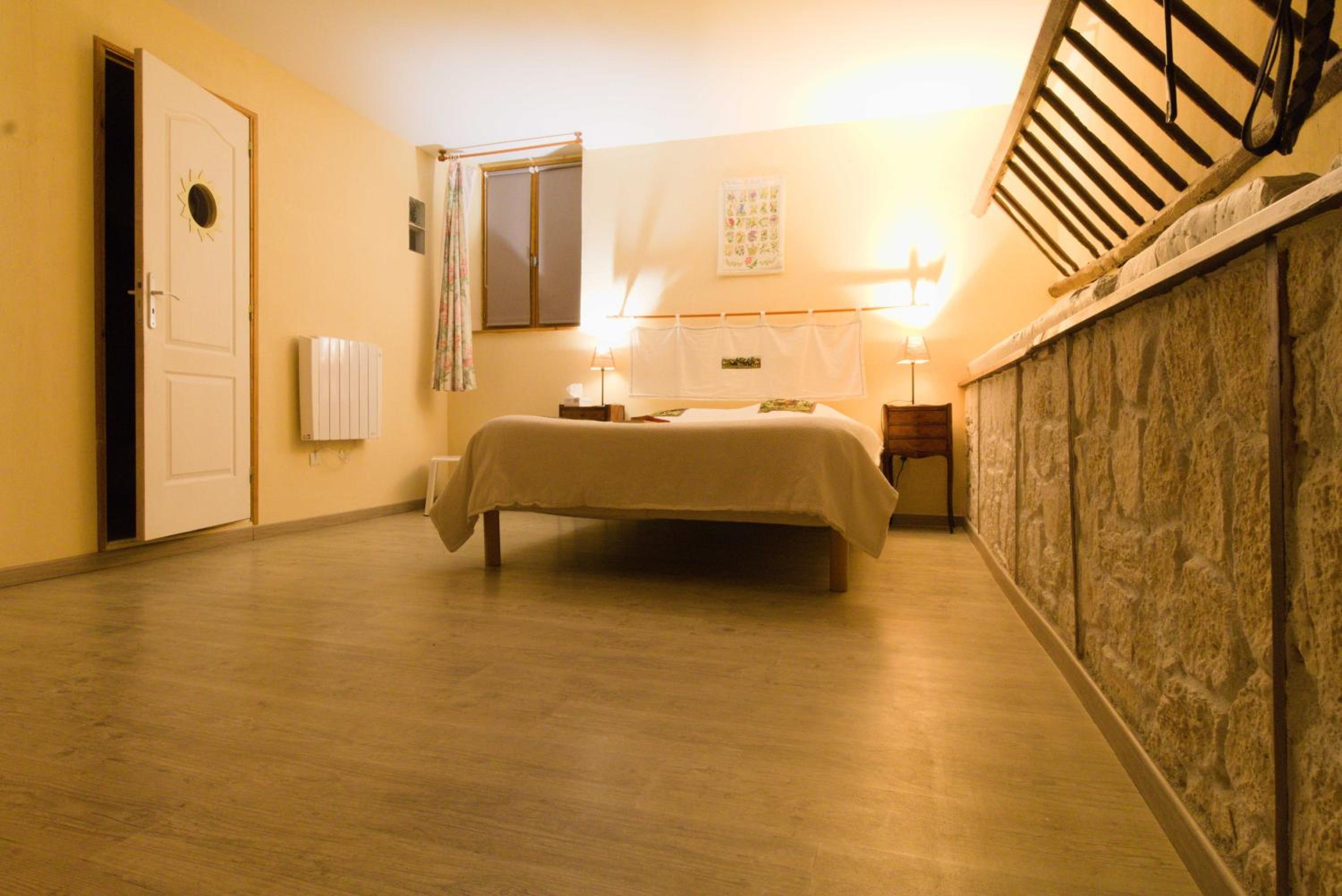 Superior Double Room - Photo 3