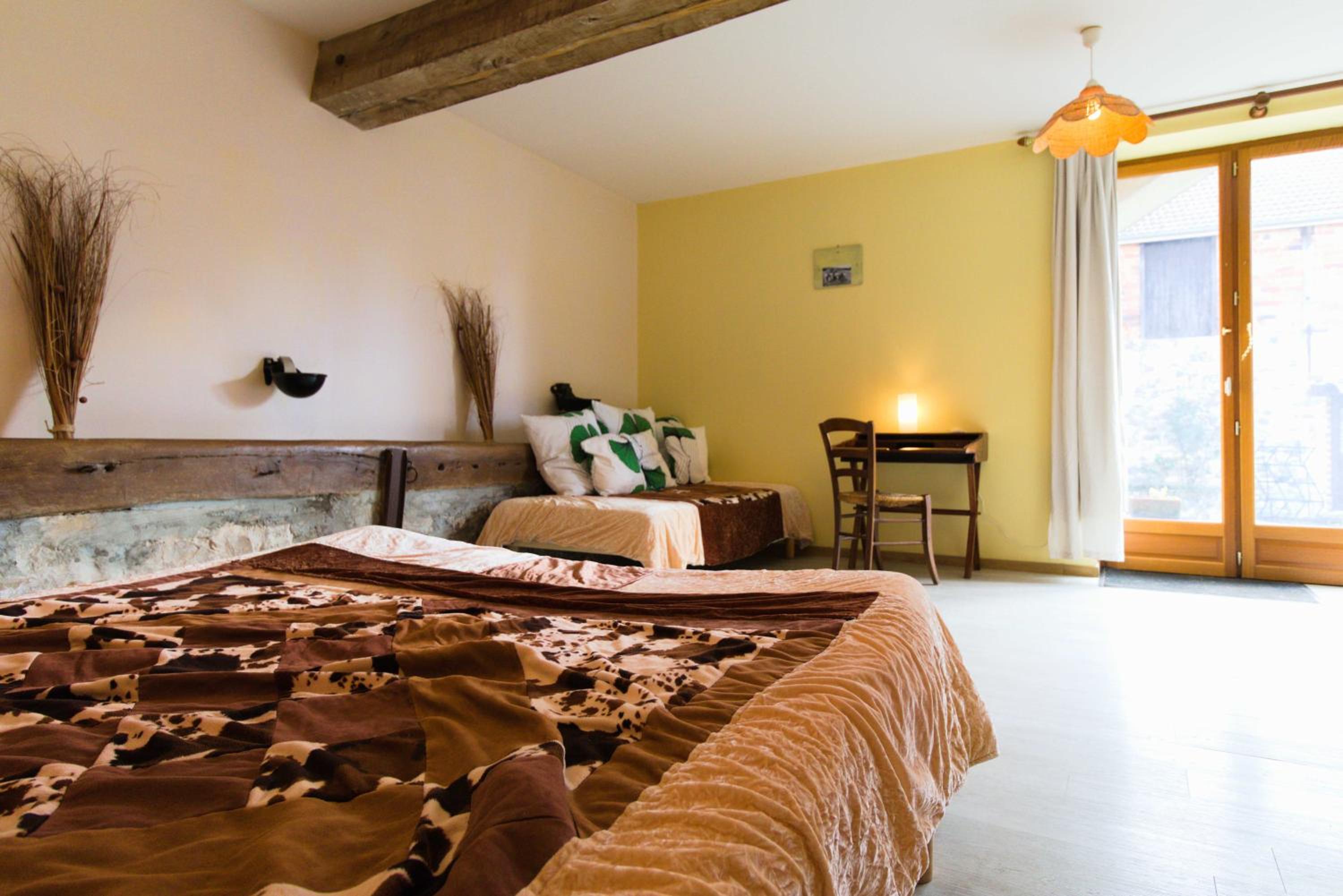 Double or Twin Room - Photo 3