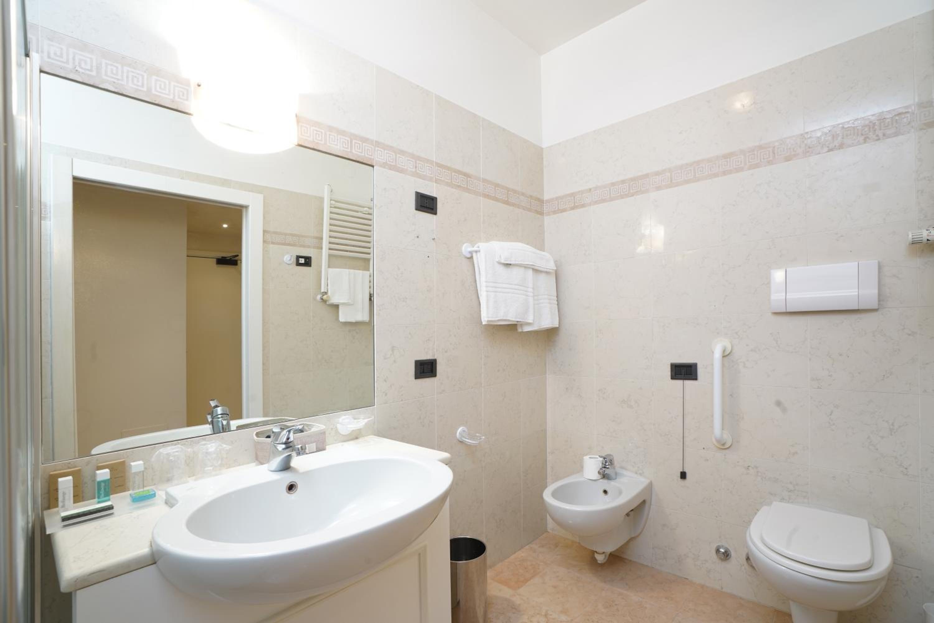 Twin Room photo 2