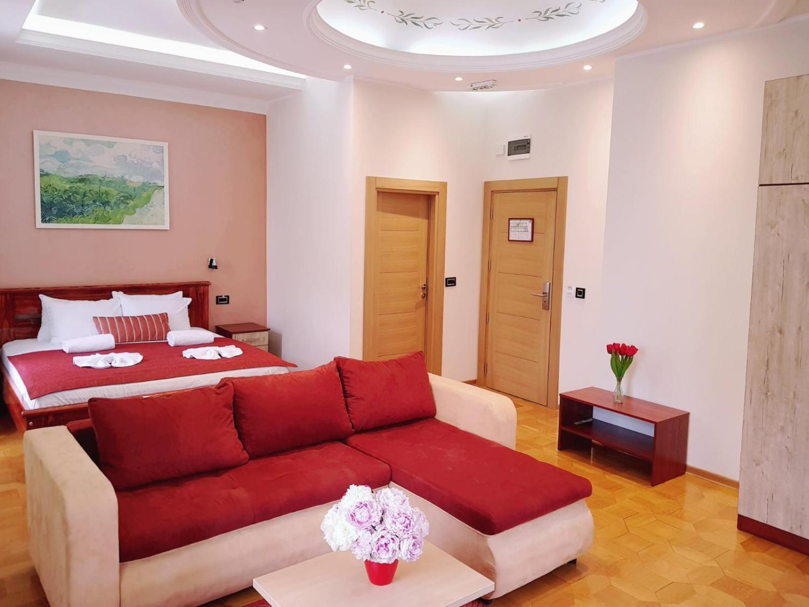 Twin Room - Photo 5