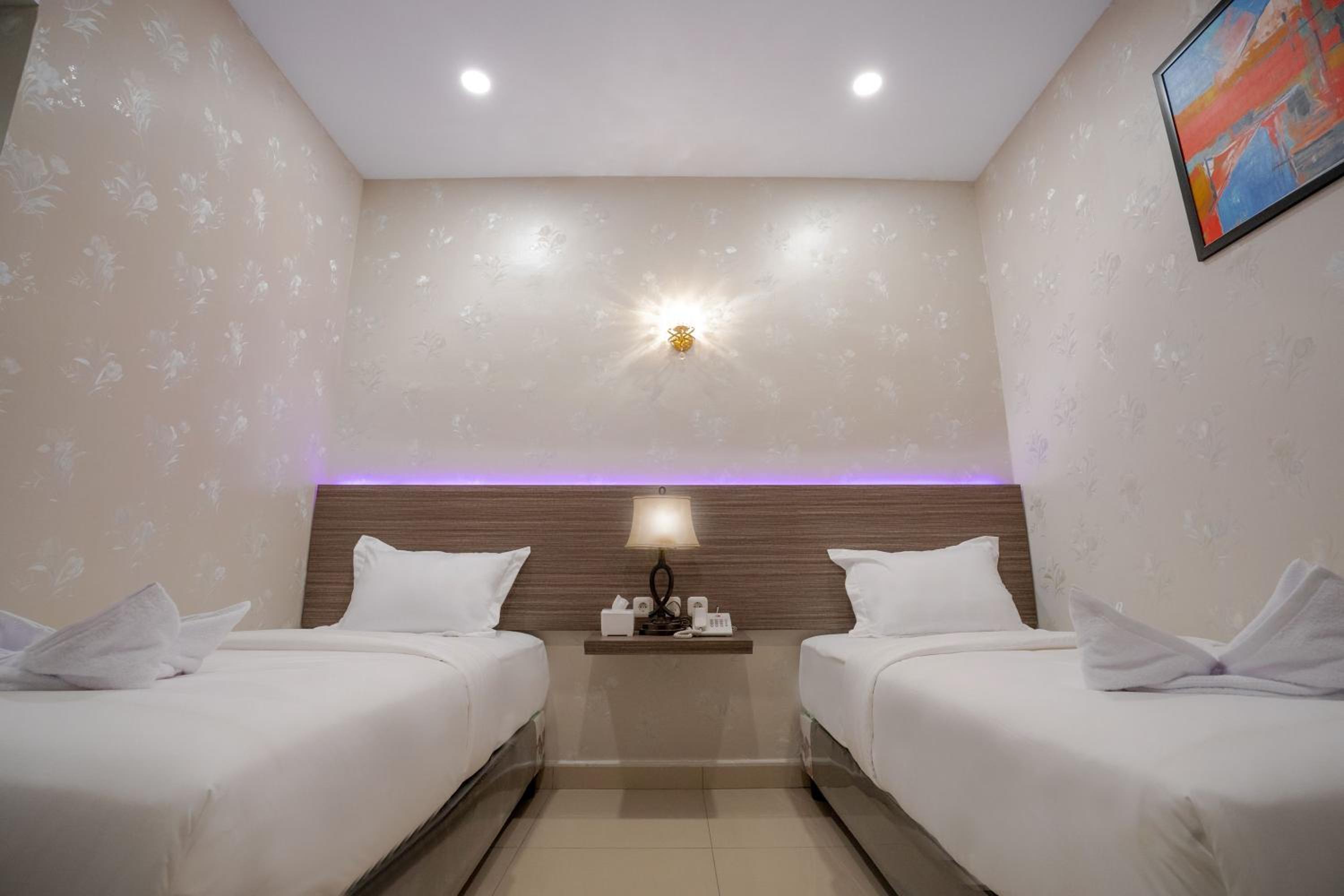 Deluxe Twin Room - Photo 5