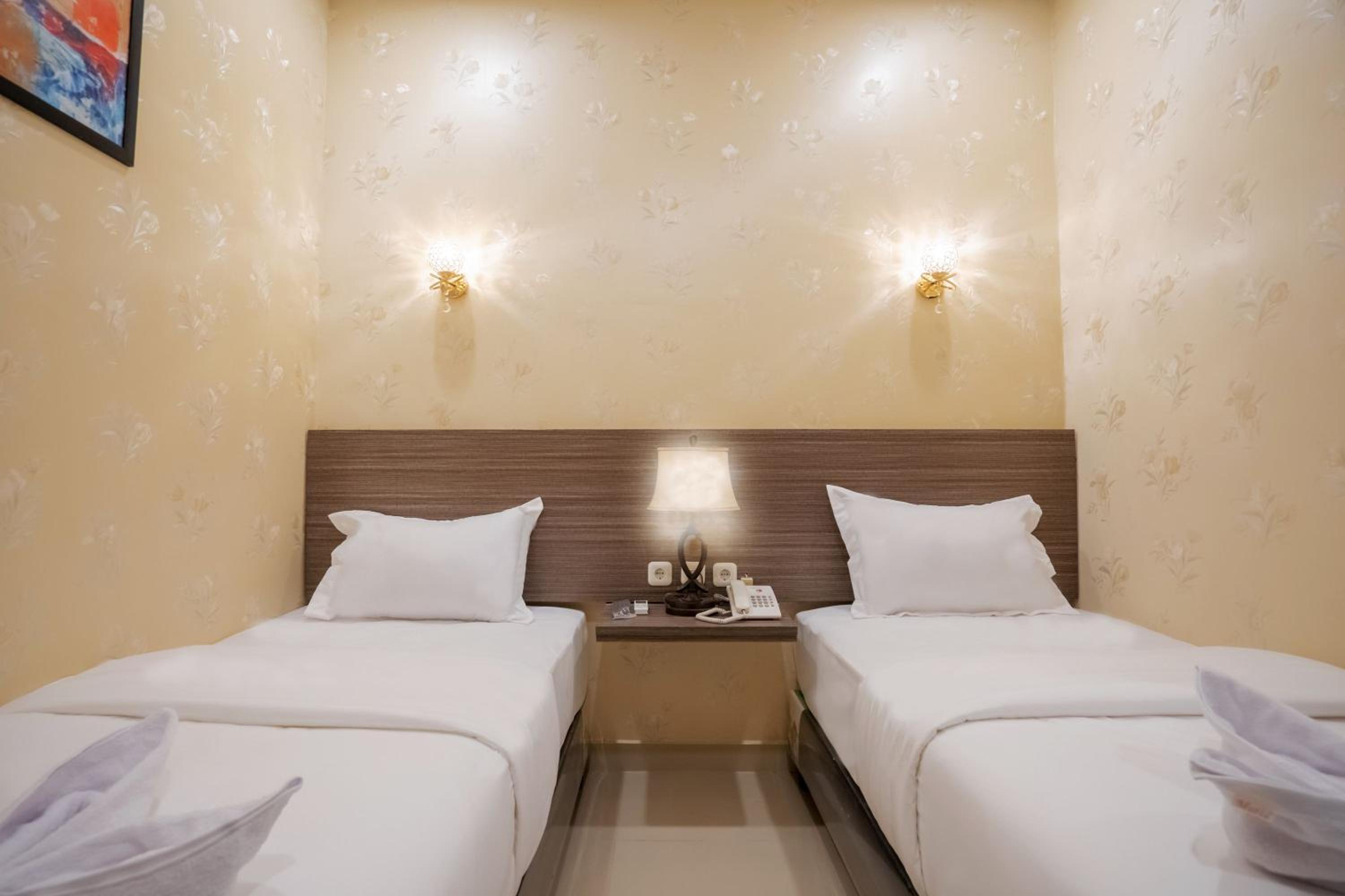 Superior Twin Room - Photo 3
