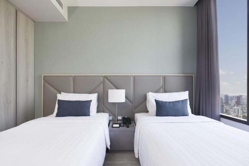 Quarto #334560041