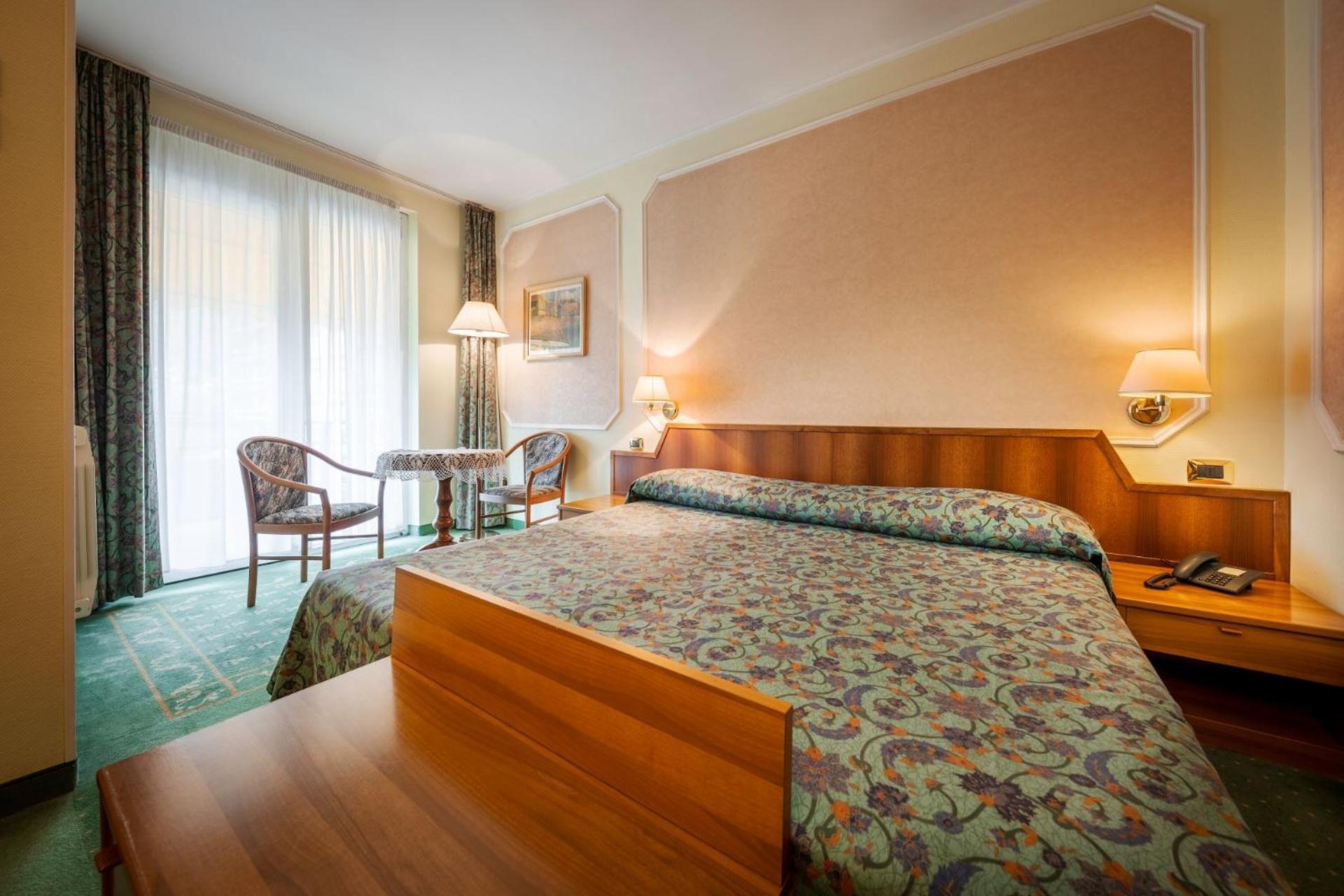 Superior Double or Twin Room - Photo 7